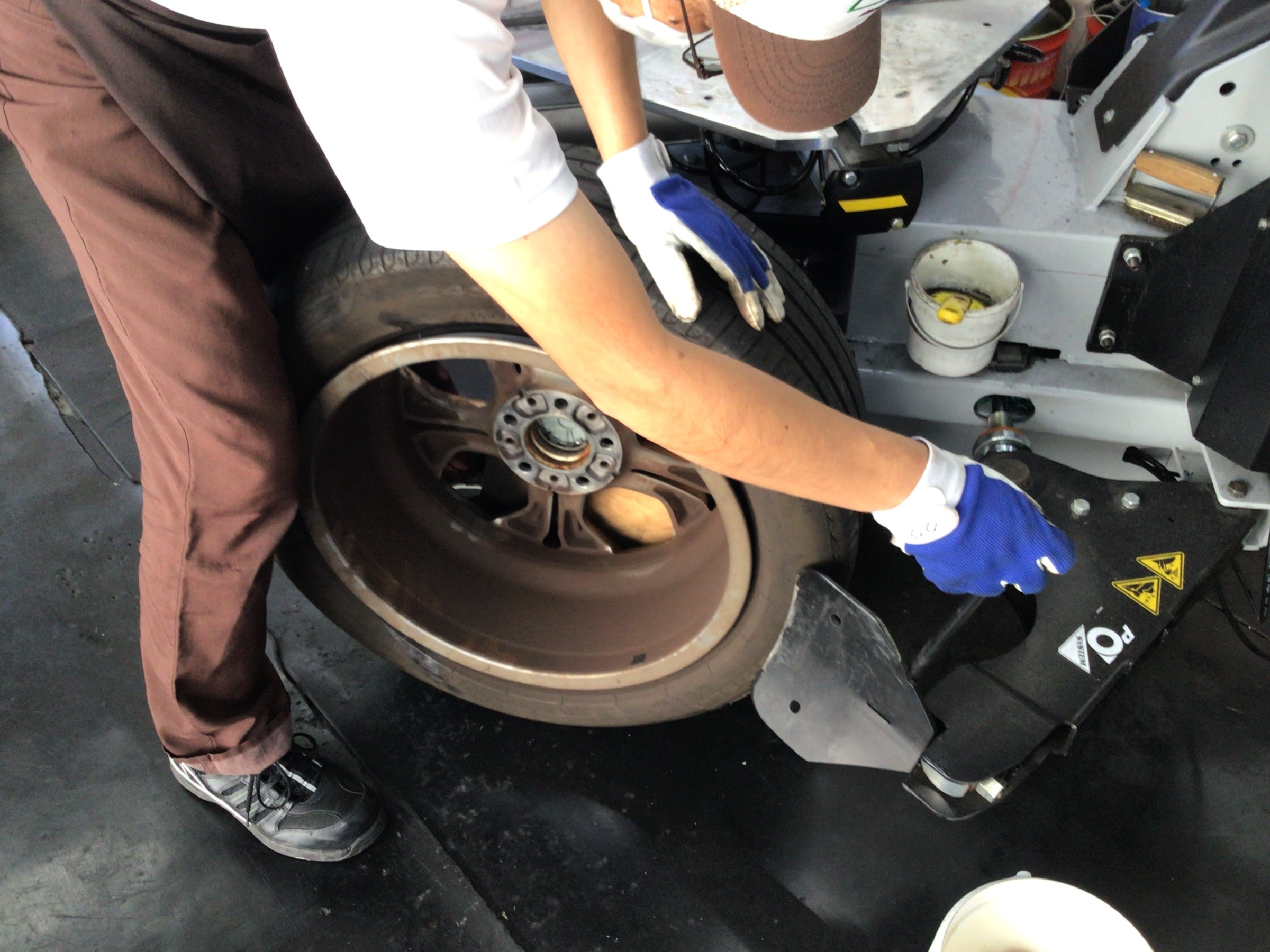BMW ランフラットタイヤ　交換　ブリヂストン　ポテンザ　(^▽^)/