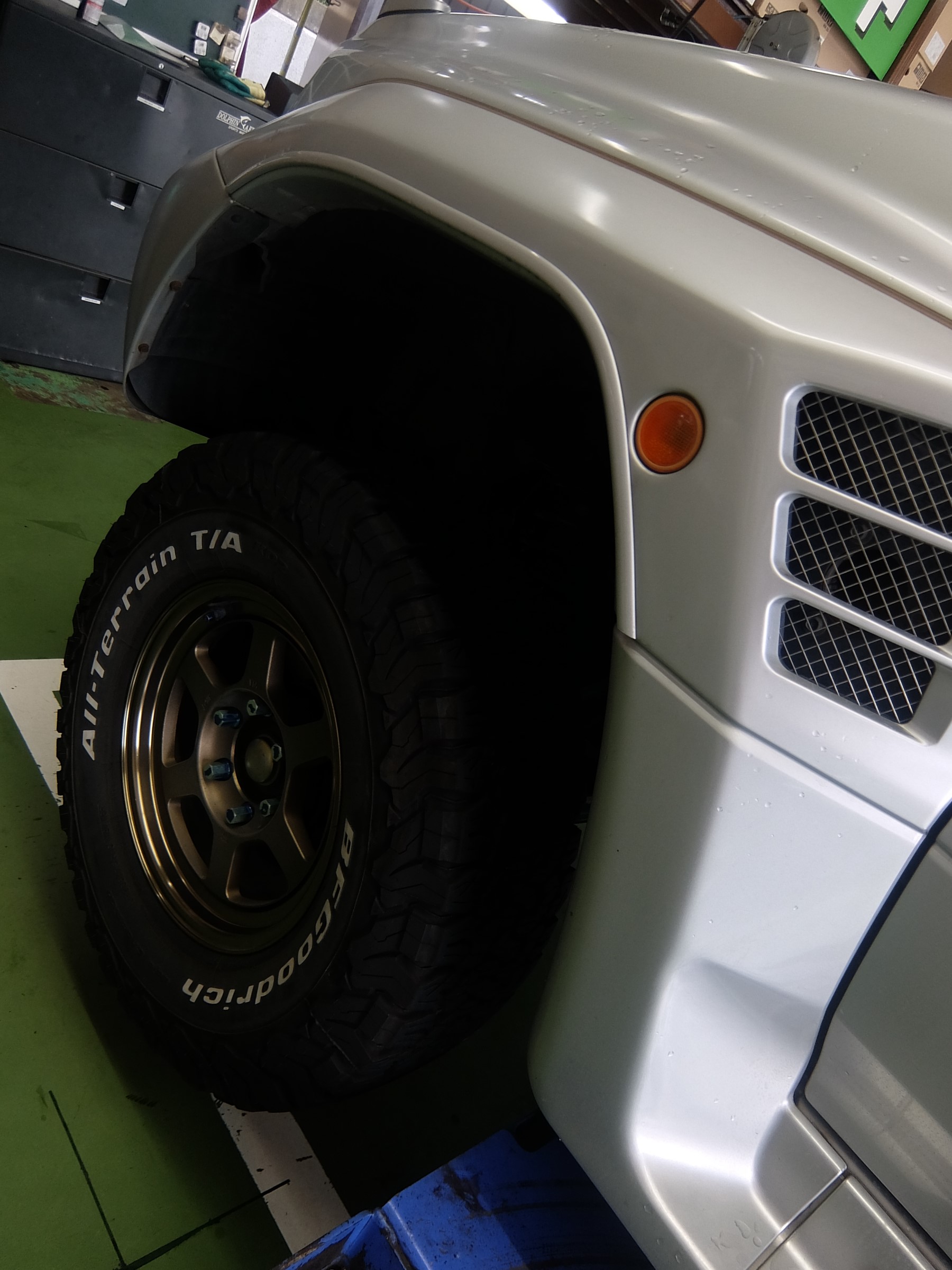 三菱・Ｖ５５Ｗ パジェロエボリューション】車検整備でご来店です