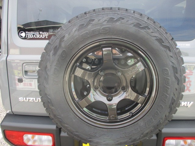 ジムニー背面タイヤレイズ