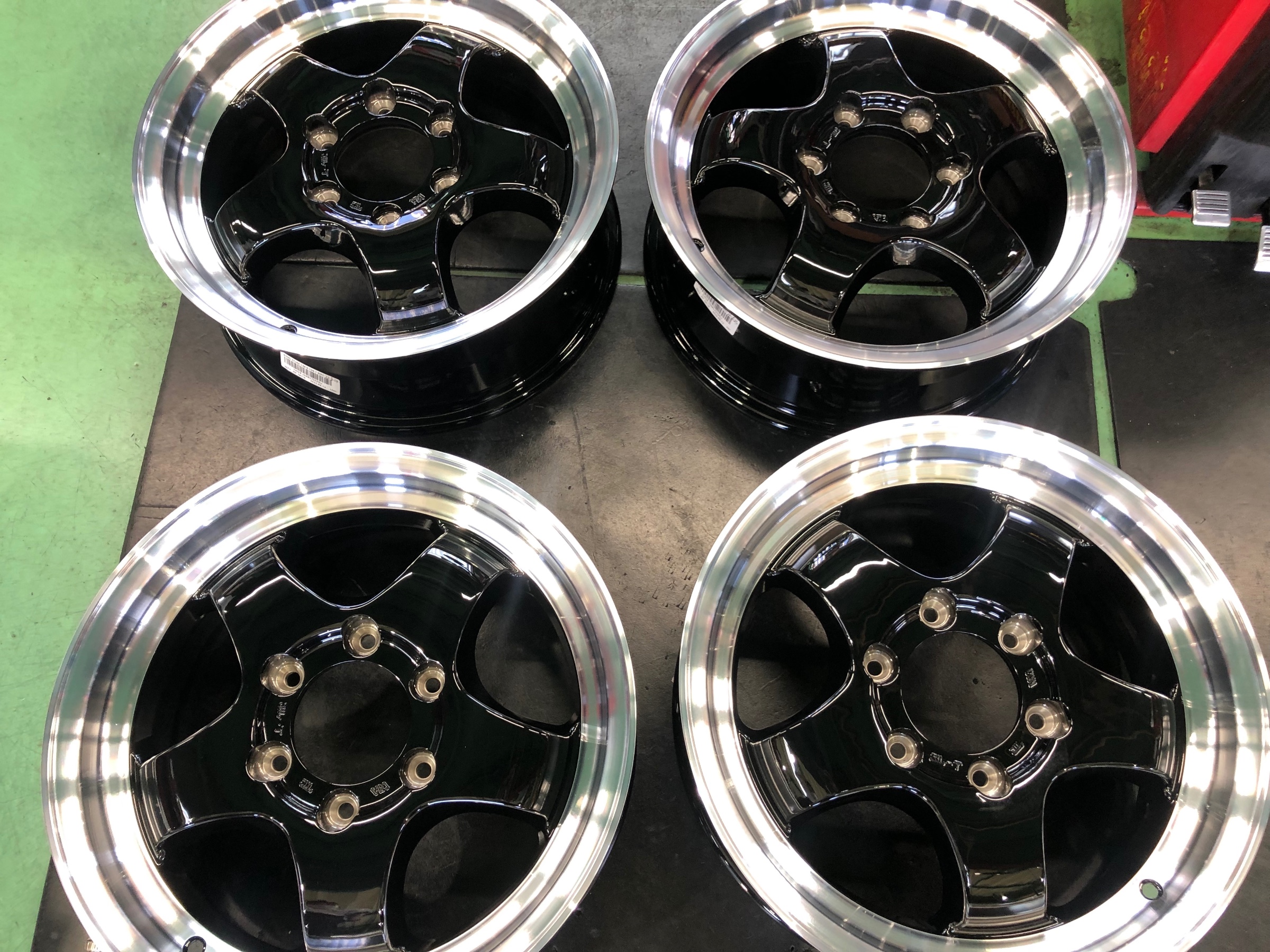WORK XTRAP S1HC 17インチ BKカラー入荷♪ | 店舗おススメ情報