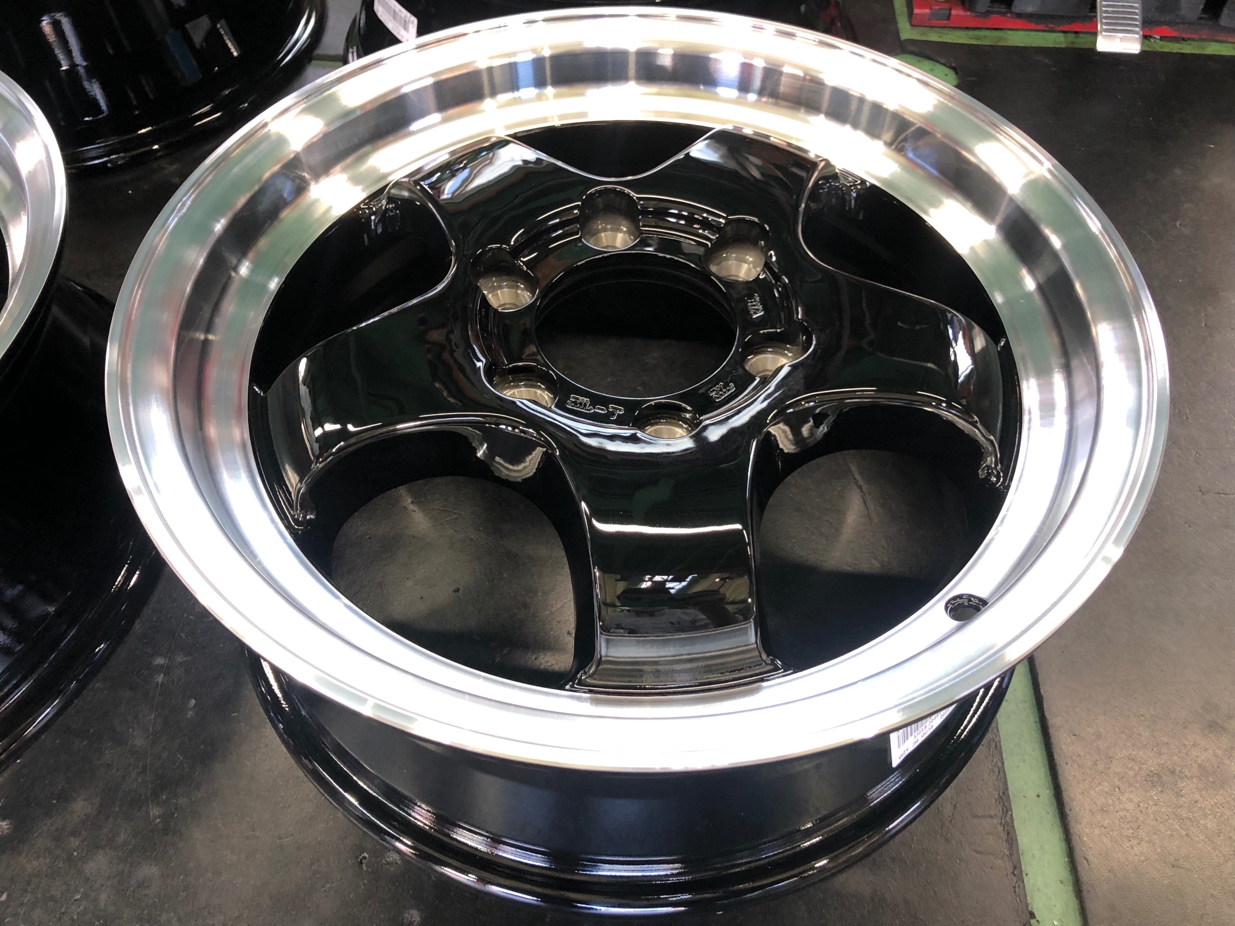 WORK XTRAP S1HC 17インチ BKカラー入荷♪ | 店舗おススメ情報