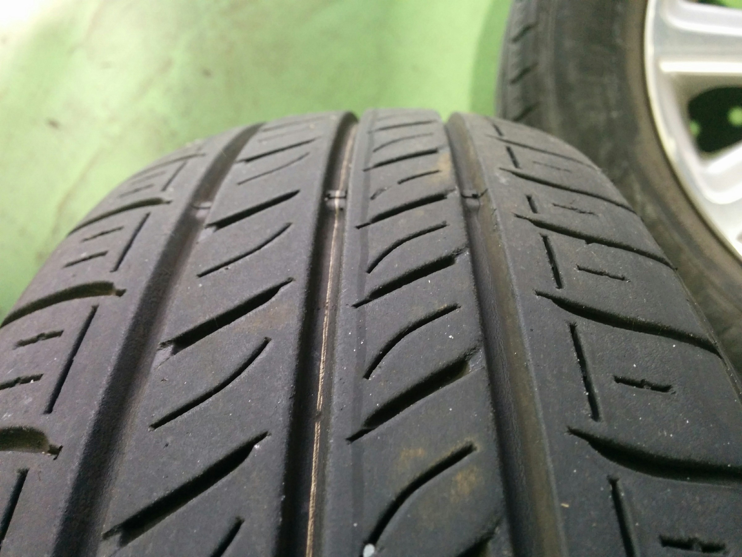 タイヤ交換】ダイハツ ブーン DBA-M600S エコピアNH200C 165/65R14