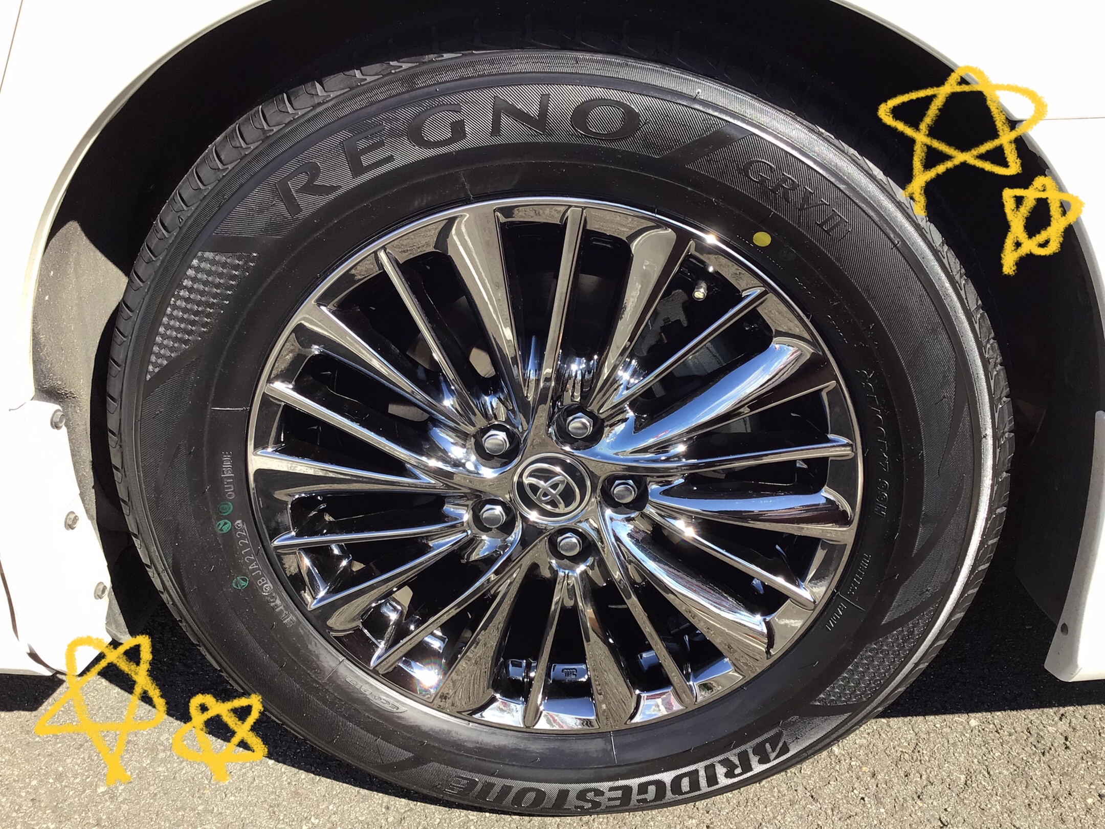 アルファード(30系) タイヤ交換☆レグノGRVⅡ☆ | 店舗おススメ情報