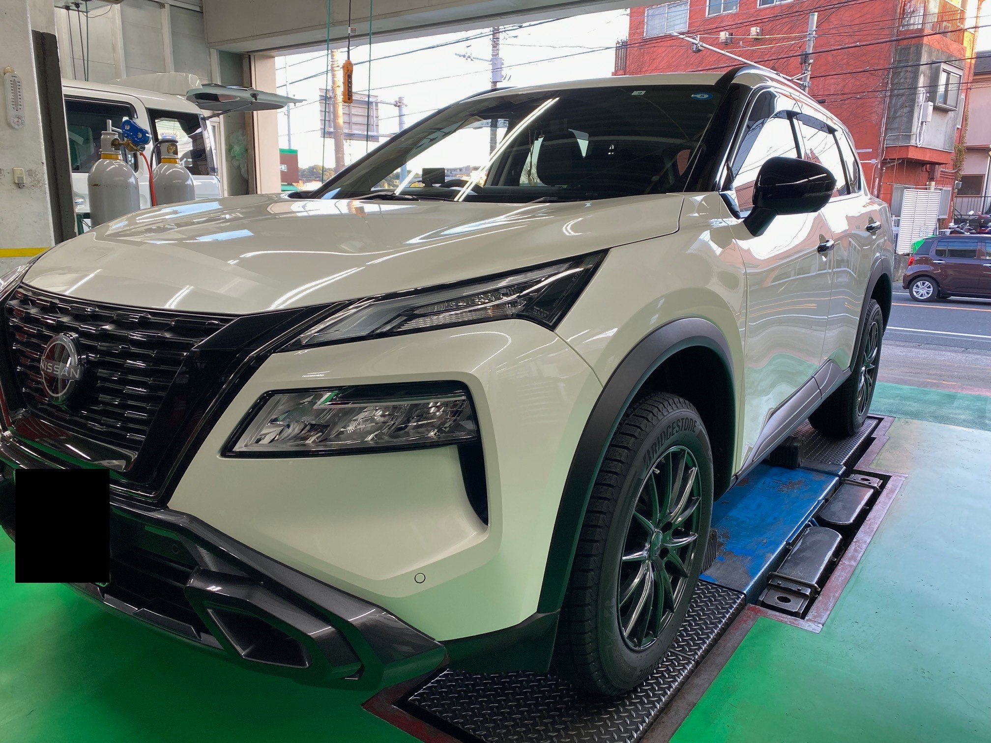 今年人気の車種! 日産新型エクストレイル スタッドレスタイヤ 今年人気の車種! 日産新型エクストレイル スタッドレスタイヤ