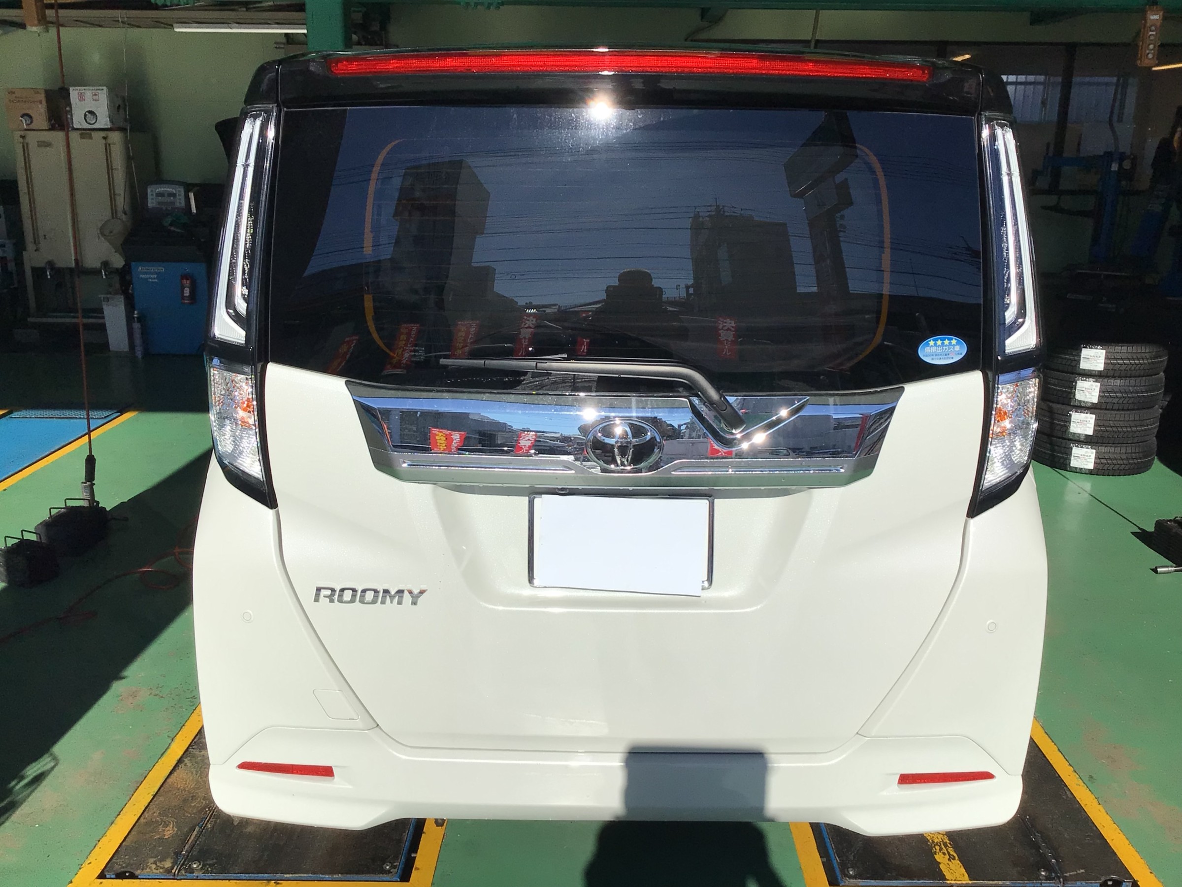 トヨタ　ルーミー　スタッドレスタイヤホイールセット取り付けタイヤ館廿日市