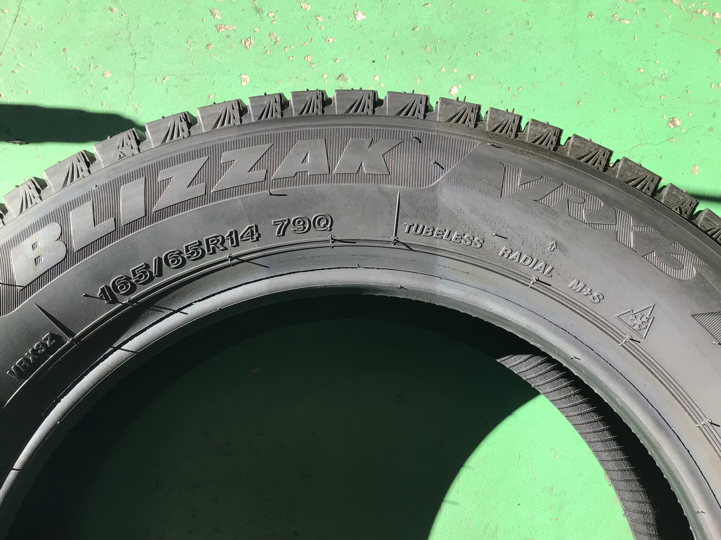 ブリザックVRX３タイヤ館廿日市