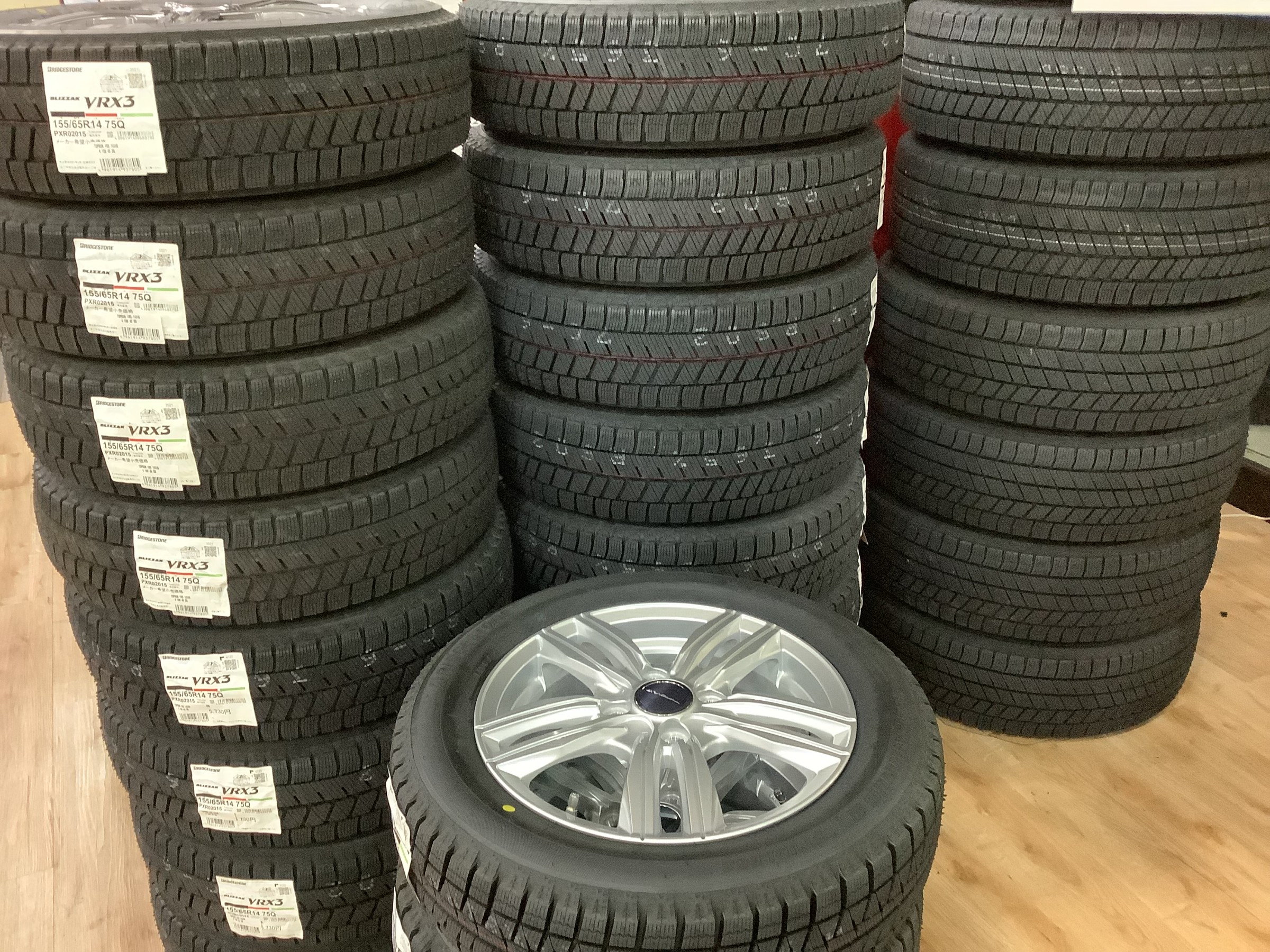軽自動車スタッドレス4本セット 江戸川区 155/65R14 ショップ