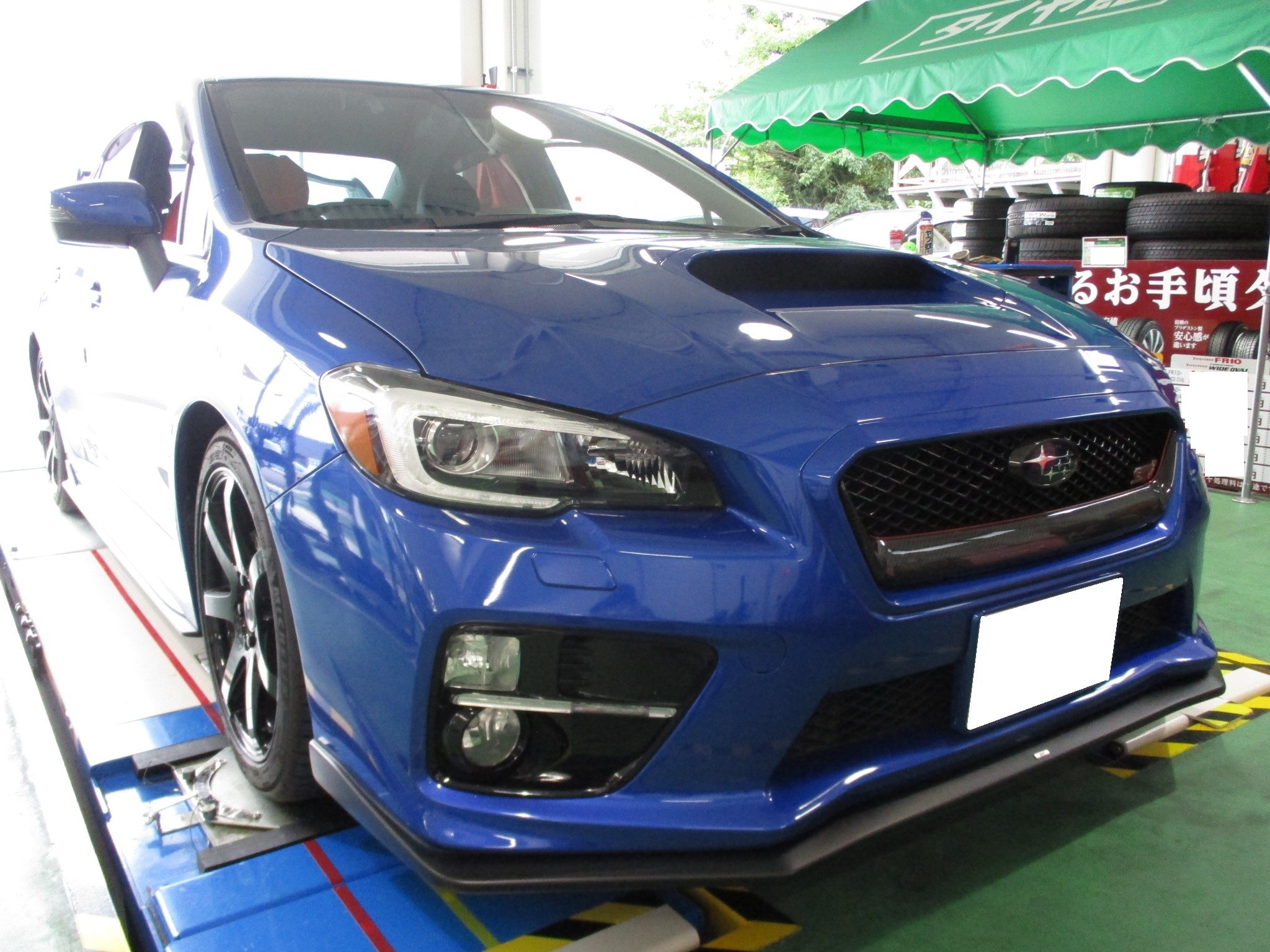 スバル Vag Wrx S4 アライメント調整作業のご紹介です スバル Wrx S4 その他 タイヤ ホイール関連 4輪トータルアライメント調整 サービス事例 タイヤ館 豊橋向山 タイヤからはじまる トータルカーメンテナンス タイヤ館グループ