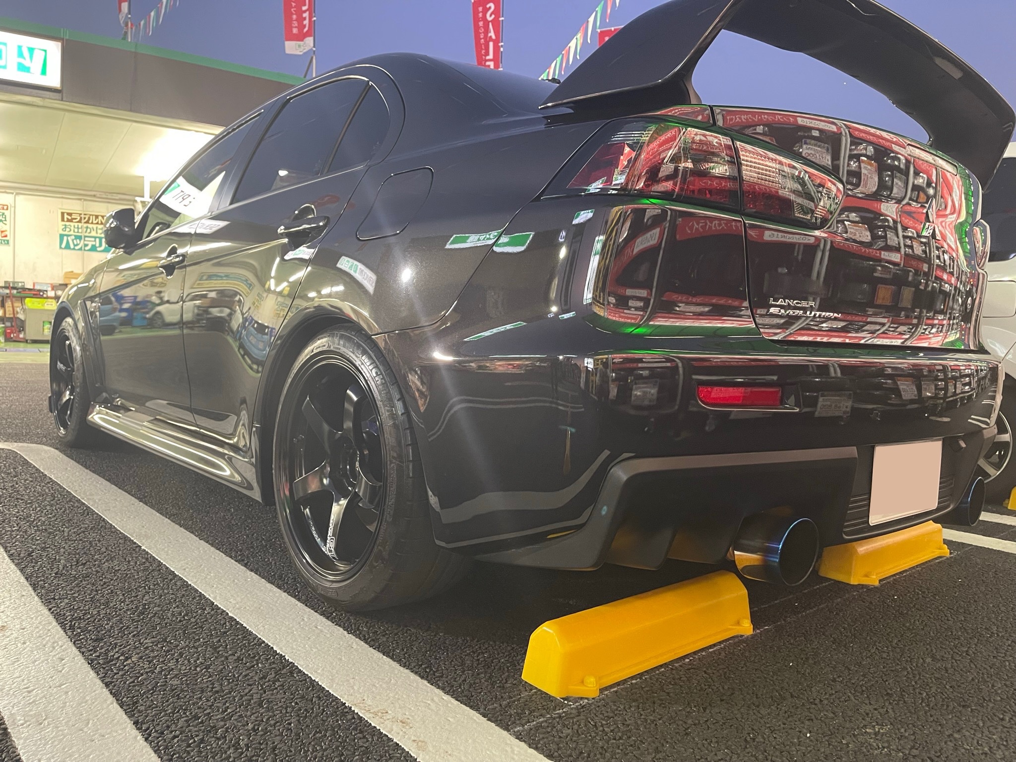 三菱・ランサーエボリューションX・CZ4A】車高調取り付け。HKS
