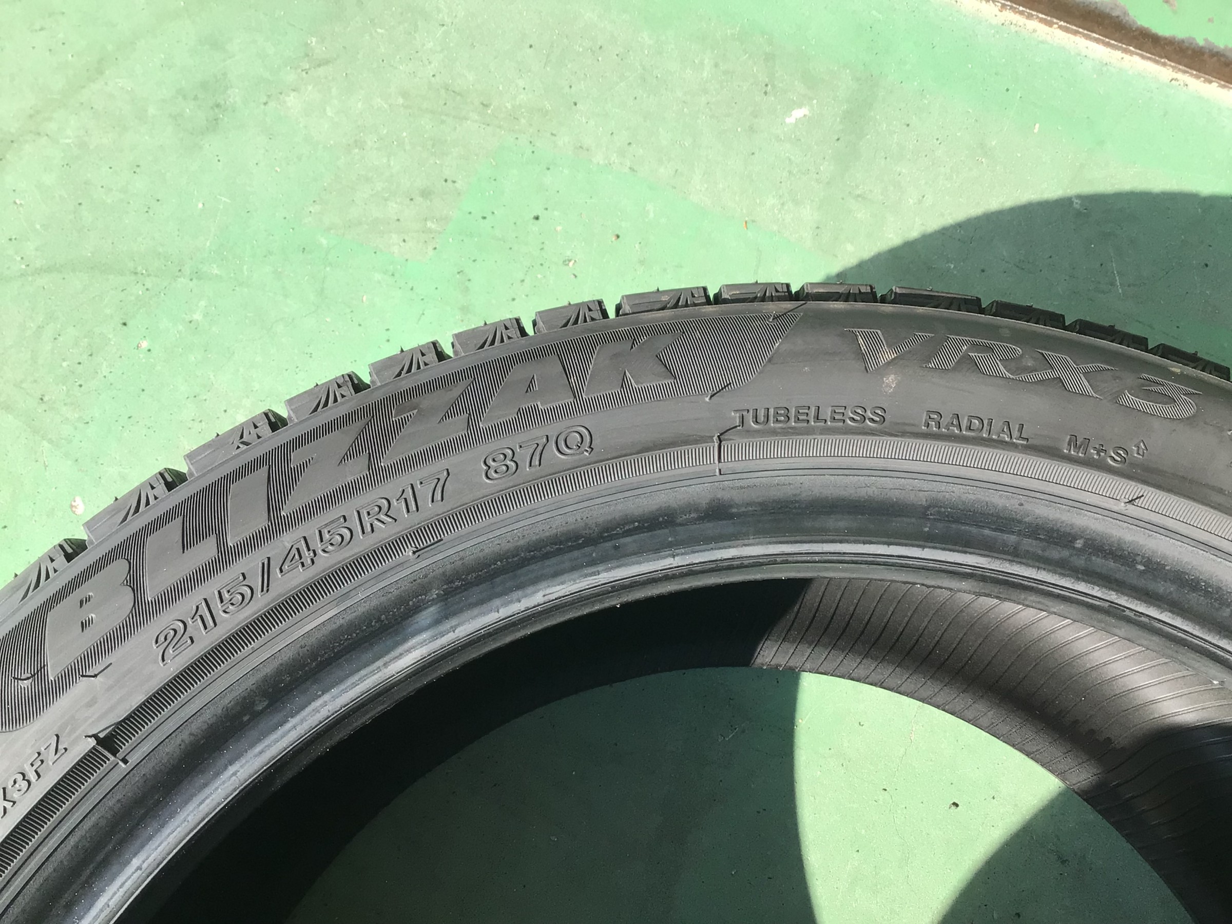 ブリザックVRX３　タイヤ館廿日市