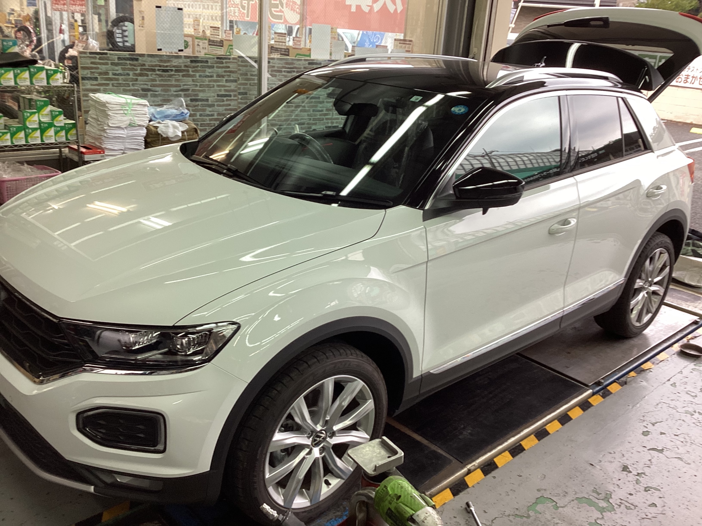T-Roc ‼︎ 外国車でもスタッドレス、ホイールセット購入