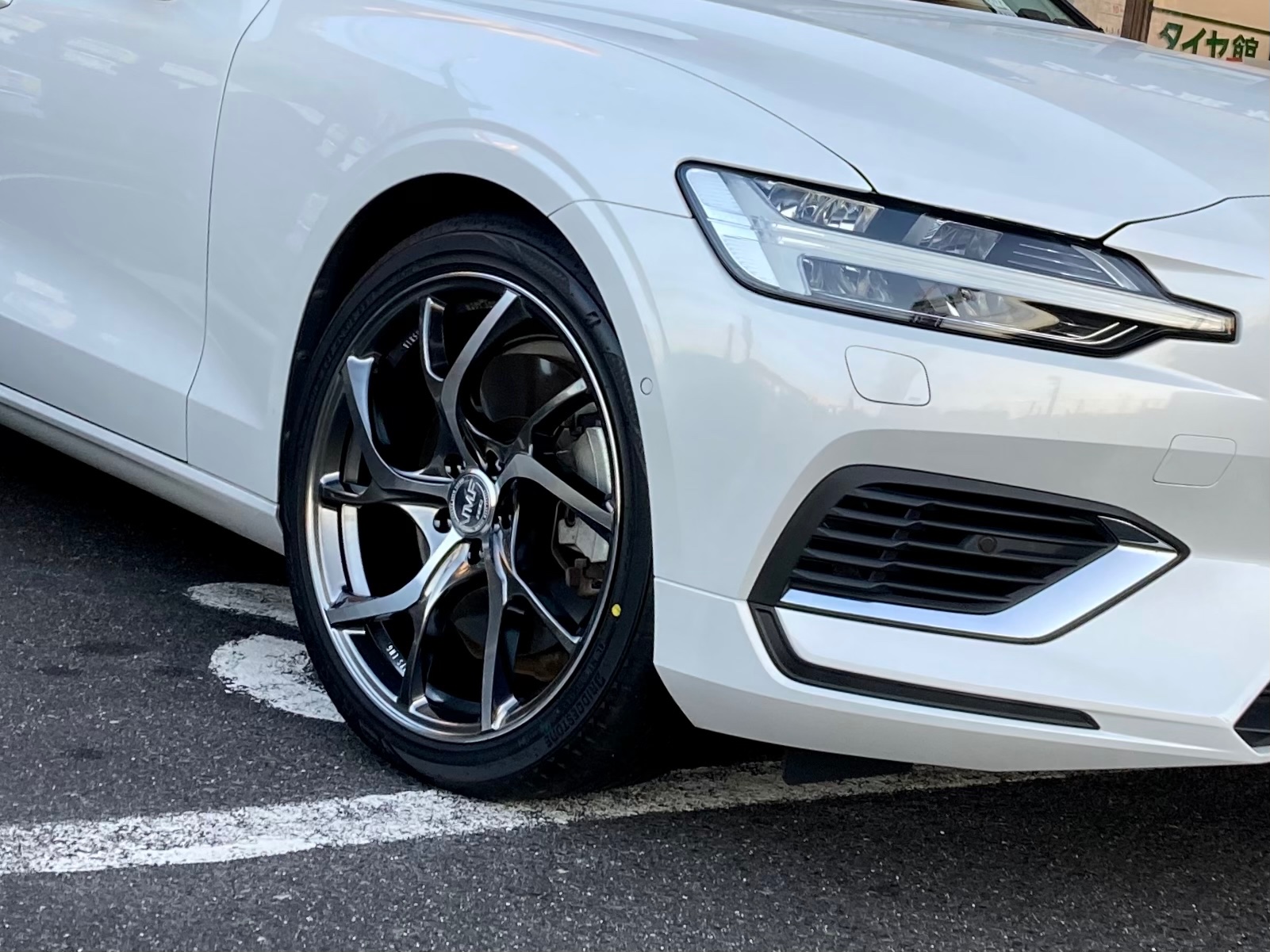 乗り心地・静粛性を重視したタイヤ&ホイールいかがですか？ | 店舗お  