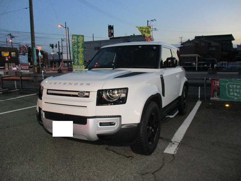 ディフェンダー P300 スタッドレスタイヤセット スタッドレスセット！ディフェンダーにデルタフォース オーバル 20