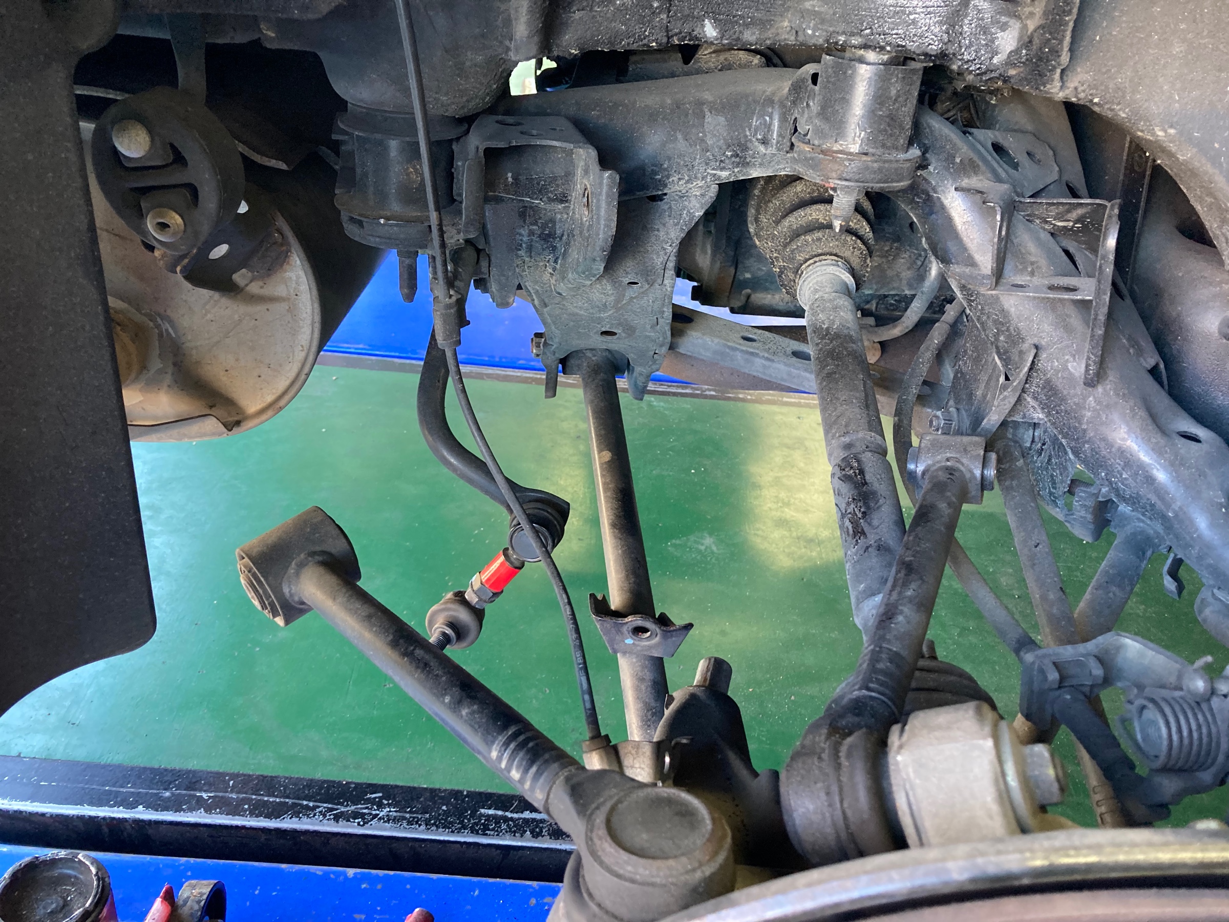 マツダ・RX‐8・SE3P】ブリッツ車高調・DAMPER ZZ-Rをお取り付けしま