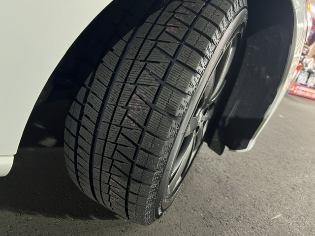 メルセデスベンツ C220d】スタッドレスホイール取付のご紹介です