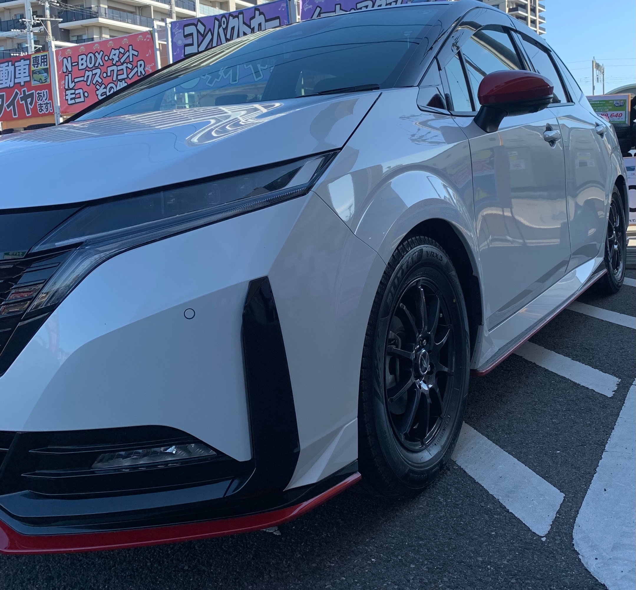 日産 オーラニスモ】スタッドレスタイヤホイール取付 | 店舗おススメ