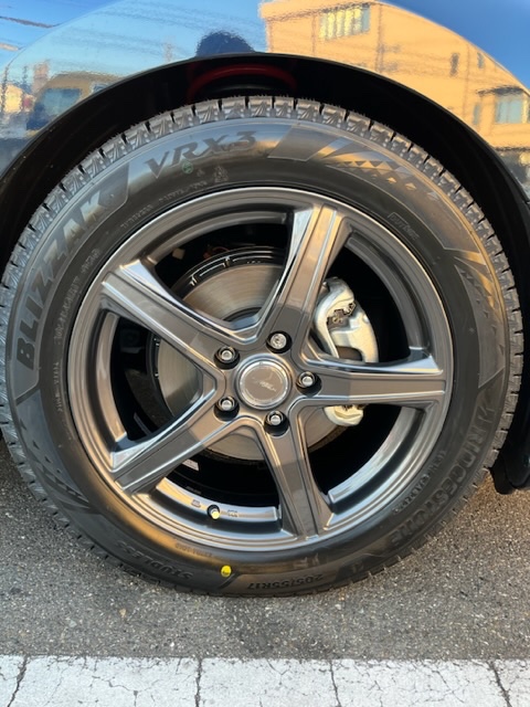 MAZDA3純正ホイールスタッドレス はせがわMAZDA3純正ホイール