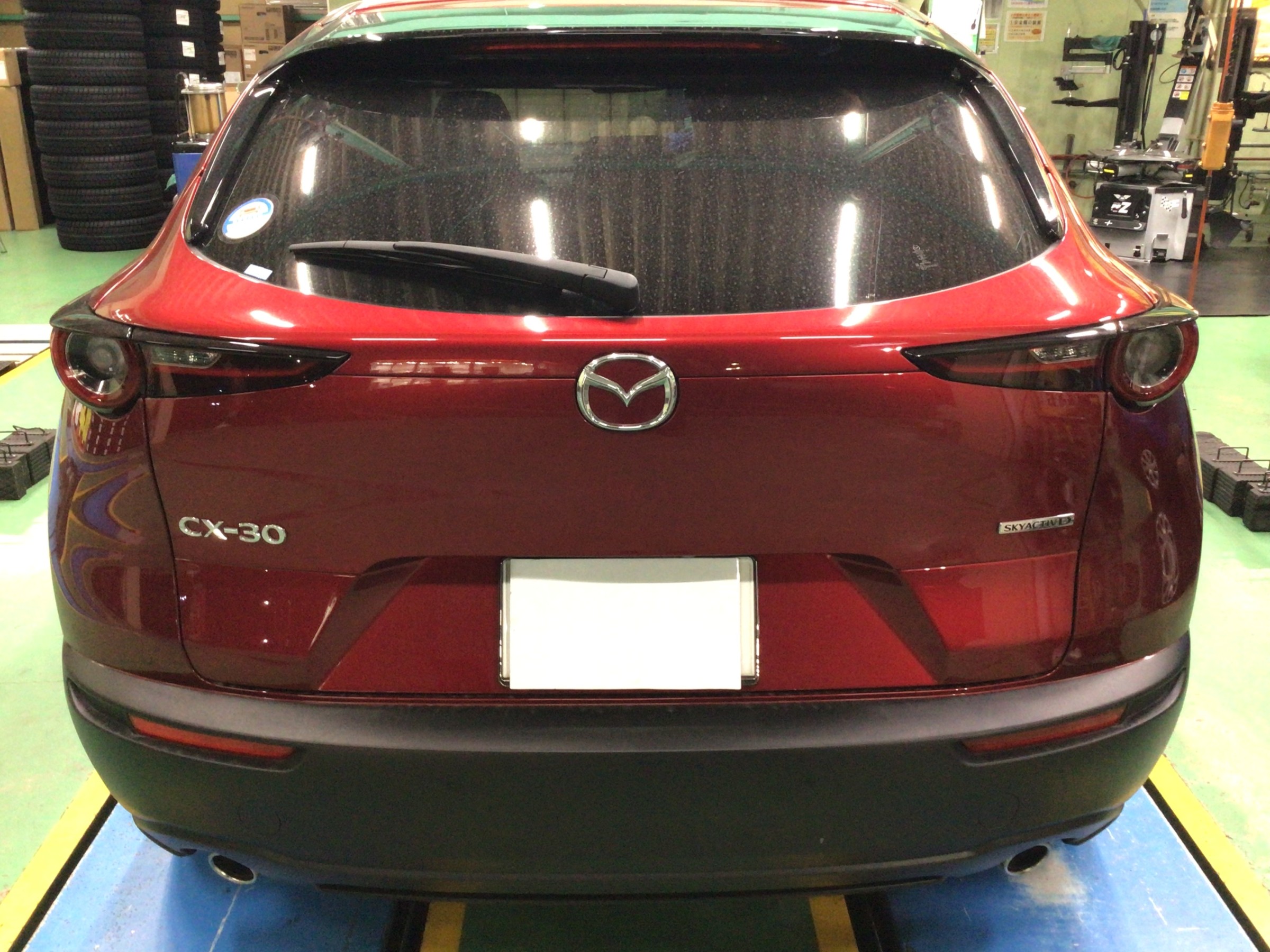 マツダ CX-30 スタッドレスタイヤホイールセット取り付け | 店舗