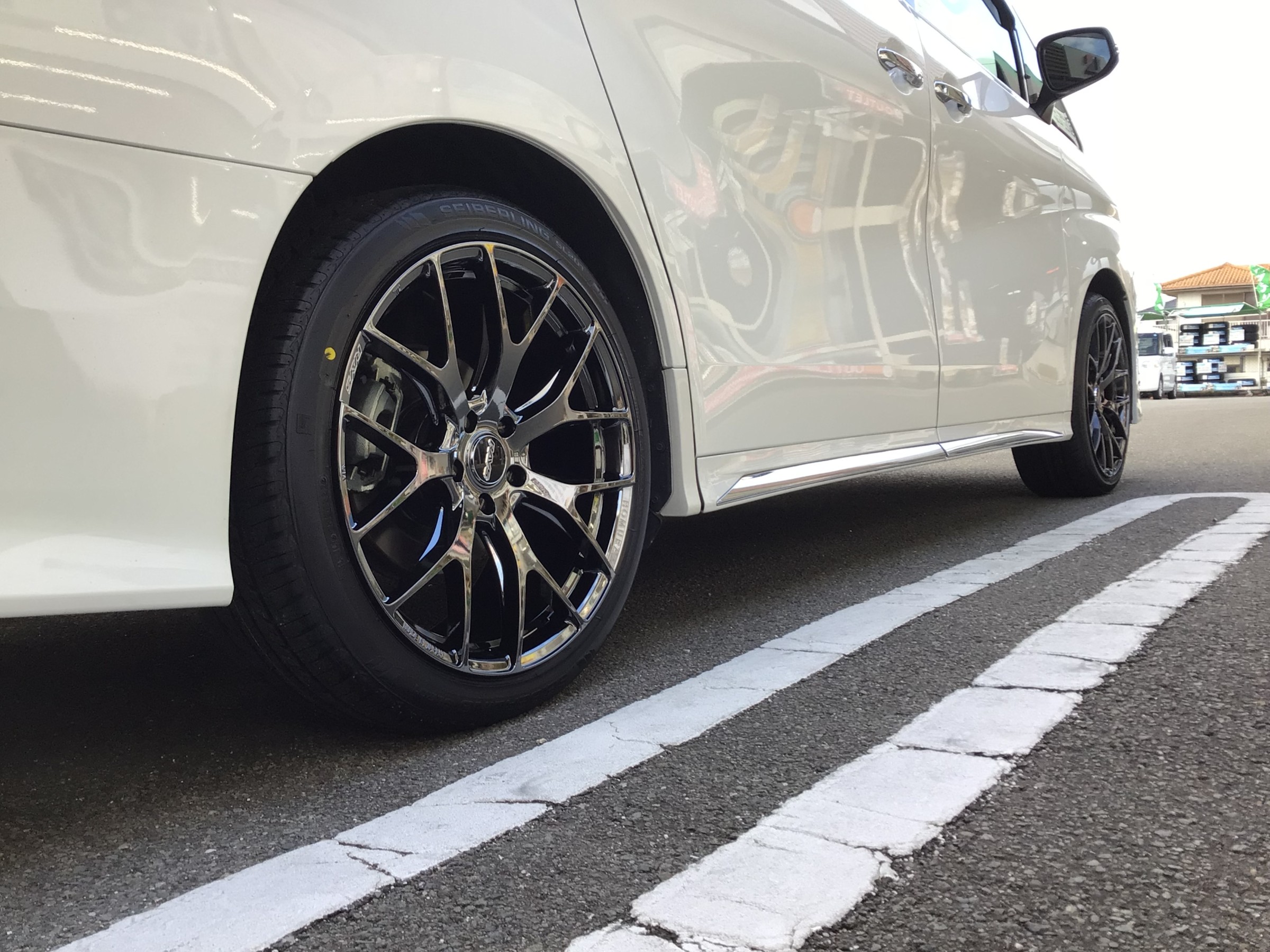 HOMURA 2X7FT 20インチ装着しました！ | 店舗おススメ情報 | タイヤ館