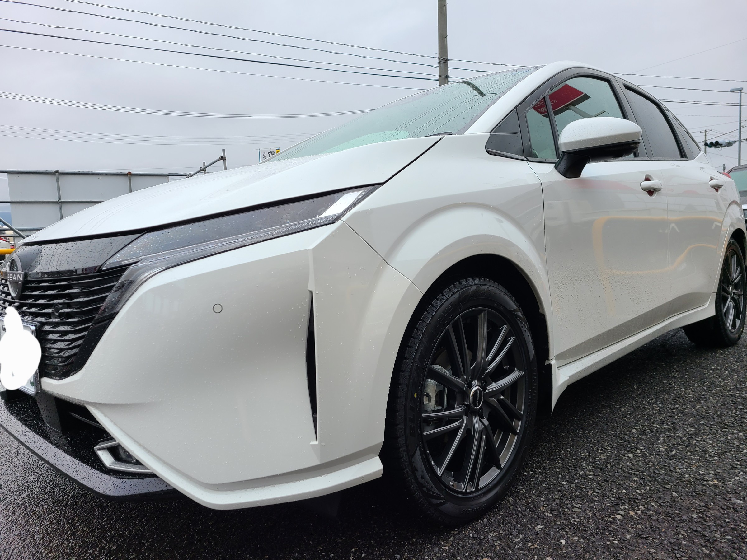 ノートオーラにスタッドレスセット装着！！ | 店舗おススメ情報