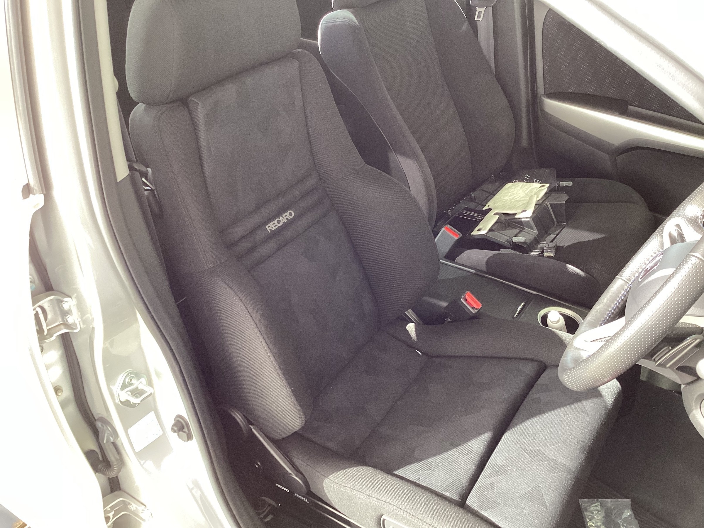 ◎車検対応 RN8.6ストリーム レカロ純正ベースフレーム・スライド 