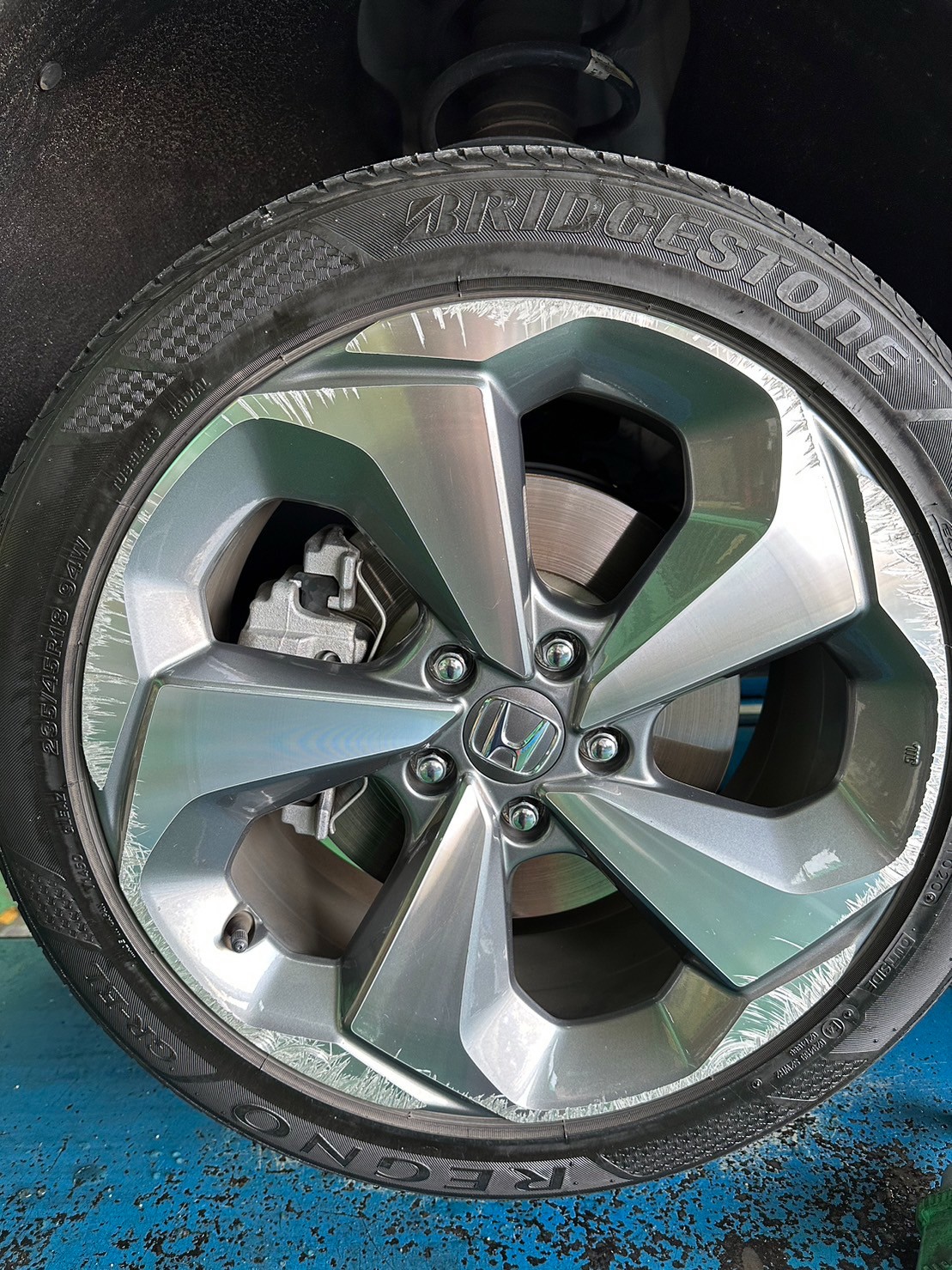 ホンダ・アコードにWedsレオニスSKホイール装着しました