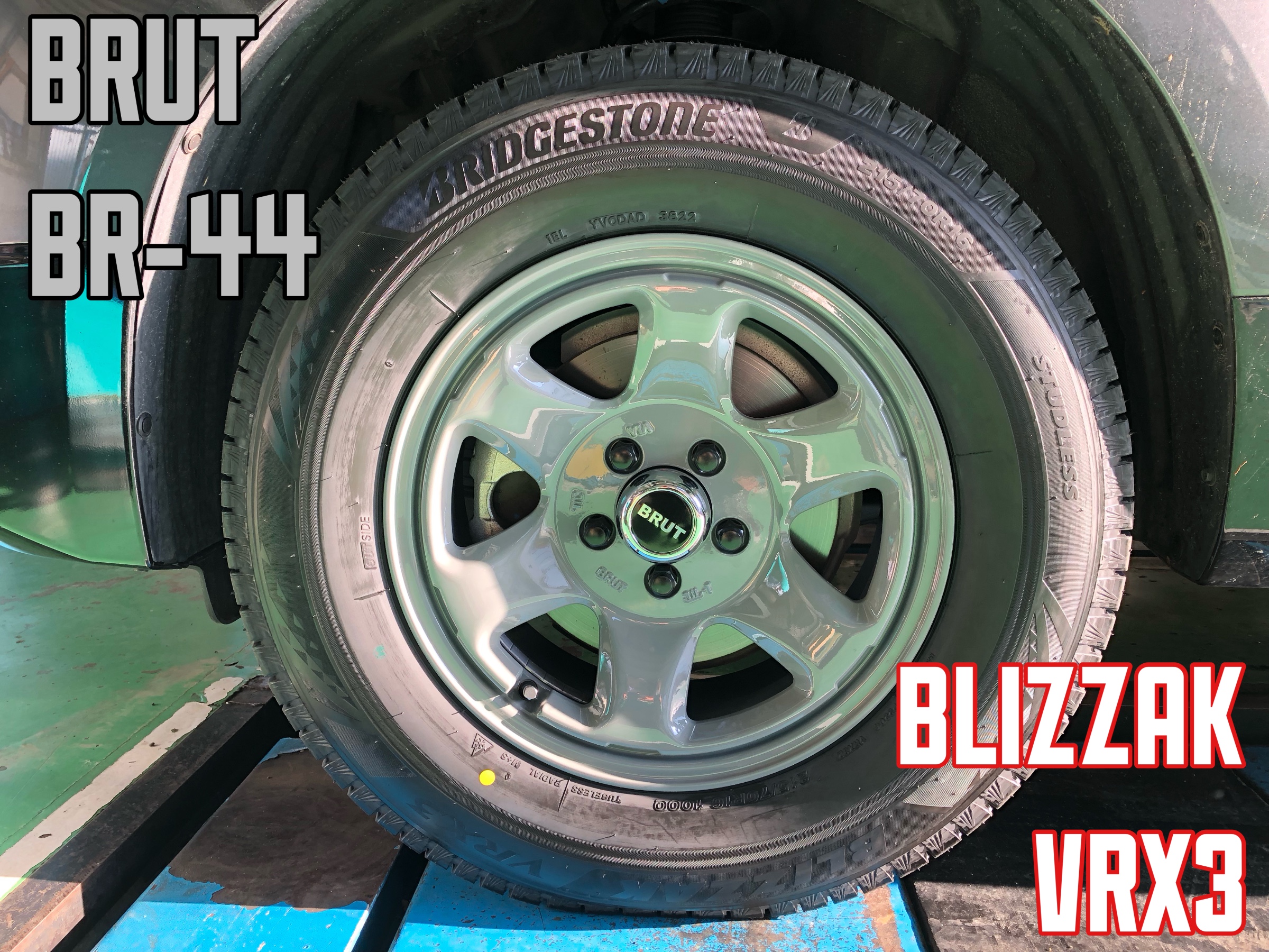 デリカD5　セレナ　ステップワゴン 215/70R16 タイヤ・アルミホイール デリカD5 セレナ ステップワゴン 215/70R16 タイヤ・アルミ