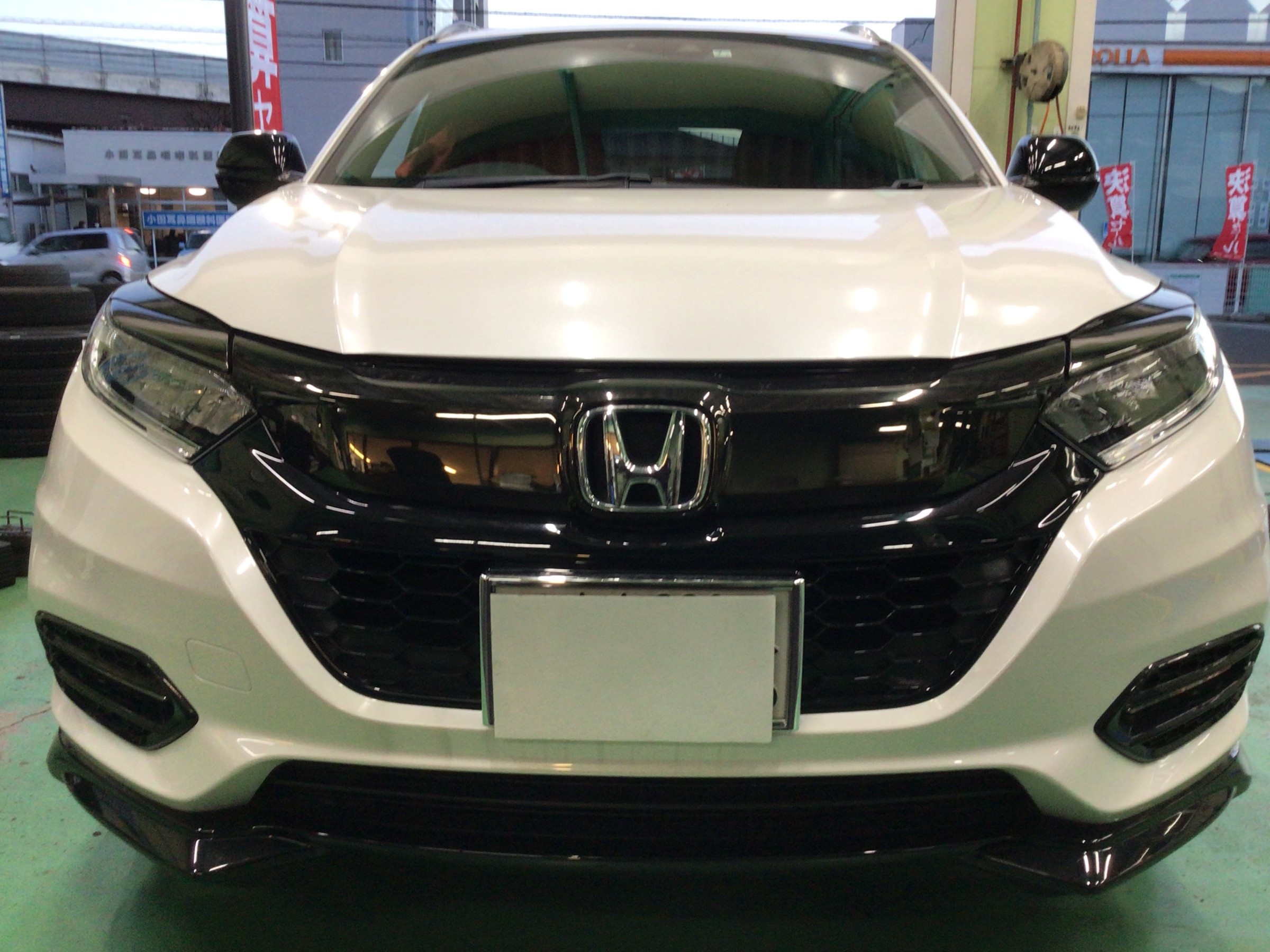ホンダ　ヴェゼルRS　スタッドレスタイヤホイールセット取り付け　タイヤ館廿日市