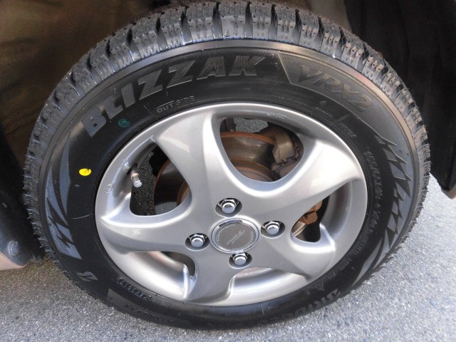 スタッドレス ホイールセット取り付け スタッフ日記 タイヤ館 東大宮バイパス タイヤからはじまる トータルカーメンテナンス タイヤ館 グループ