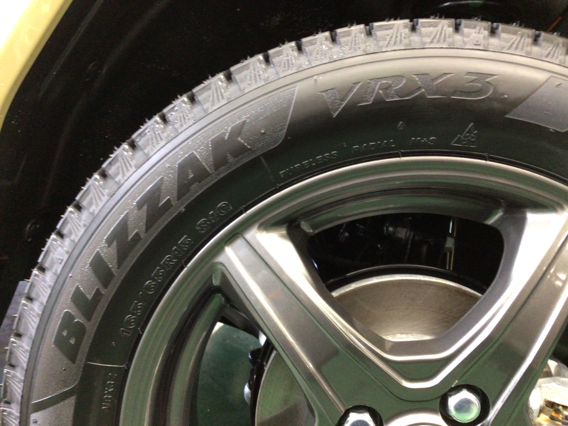 ブリヂストン スタッドレスタイヤ ブリザック タフト ダイハツ ホイールセット 楽天市場】タフト スタッドレス ブリジストンの通販