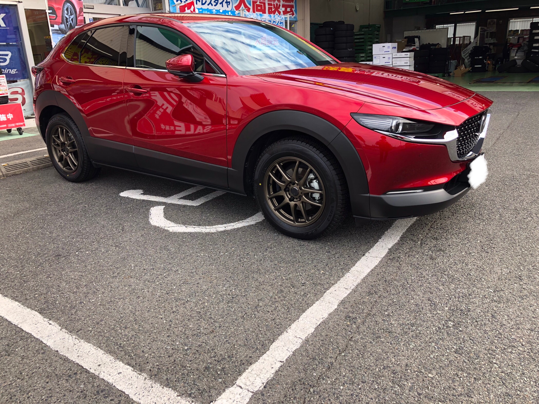 マツダ CX-30にWORK EMOTION CRkiwami AHG2カラー17ｲﾝﾁ取り付け  