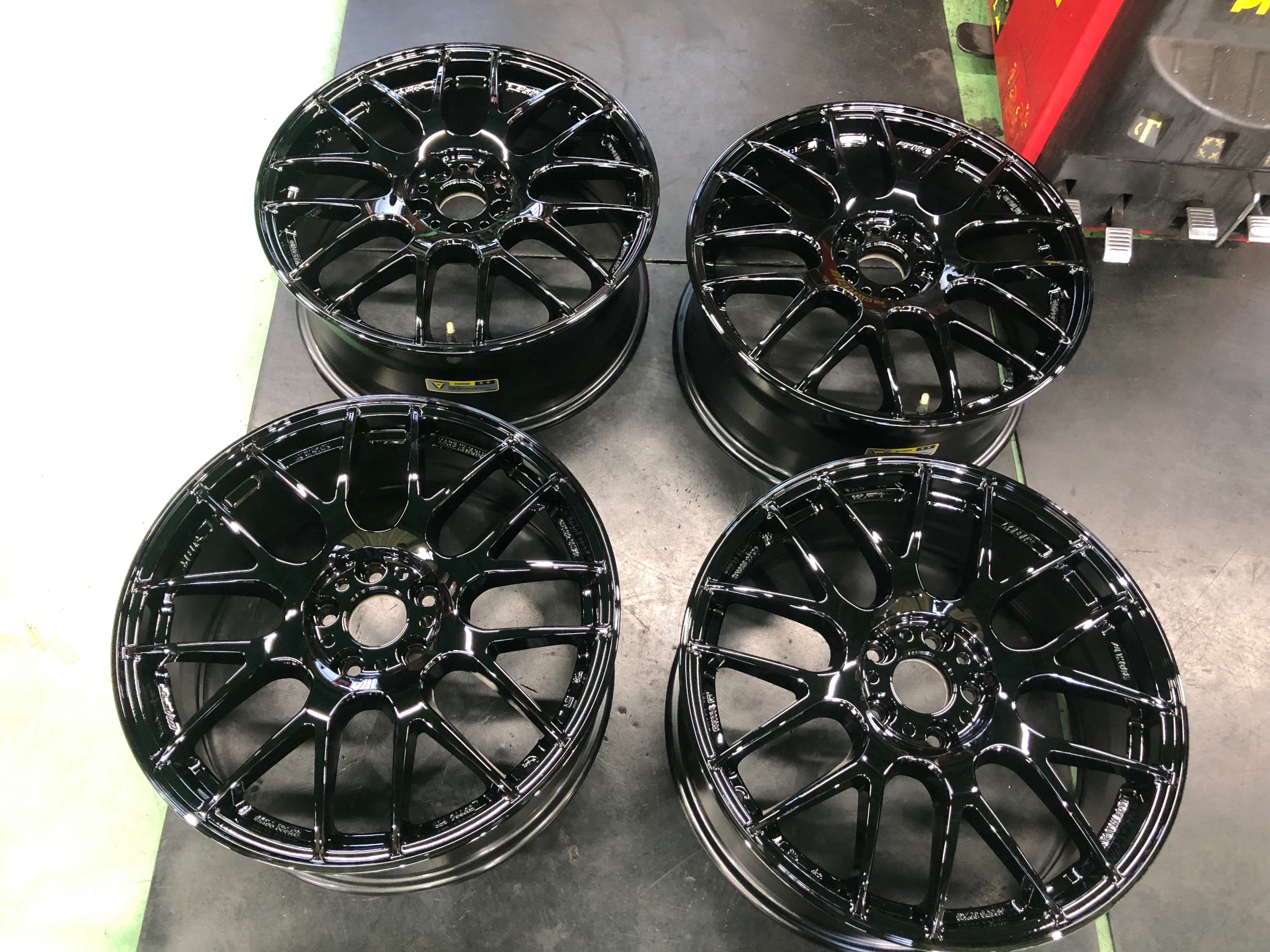 WORK EMOTION M8R BKカラー18ｲﾝﾁ入荷♪ | 店舗おススメ情報 | タイヤ館