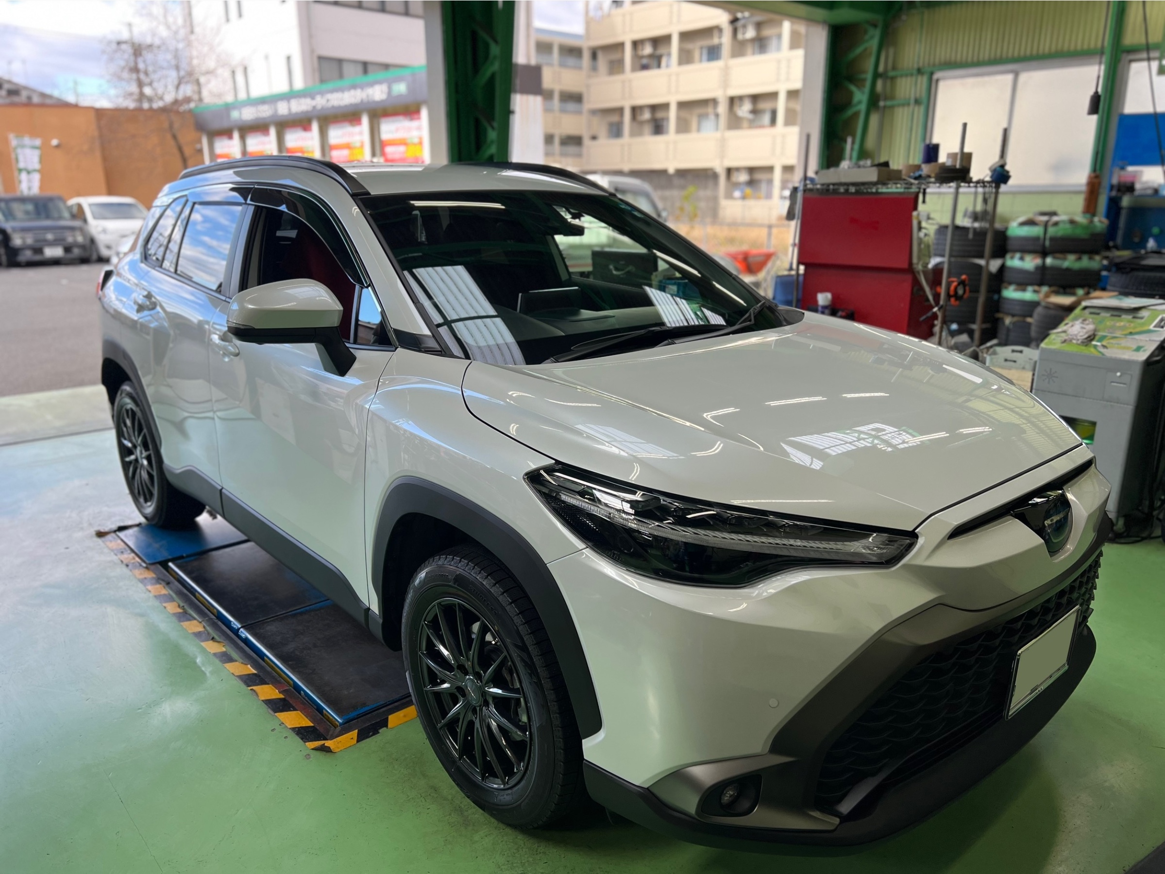 新車外し】カローラクロス 純正タイヤホイールトヨタ | 名古屋