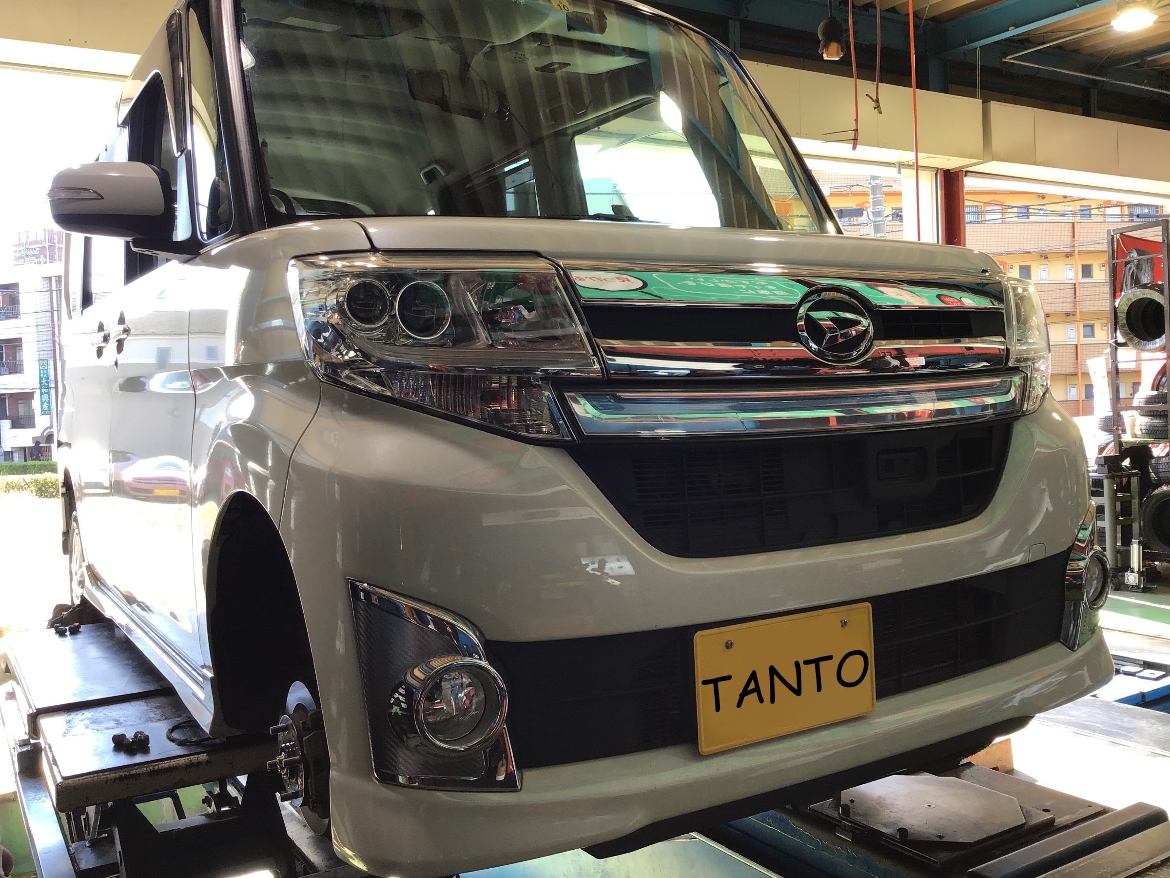 ホイールセット】ダイハツ：タント スタッドレスタイヤに盗難防止対策