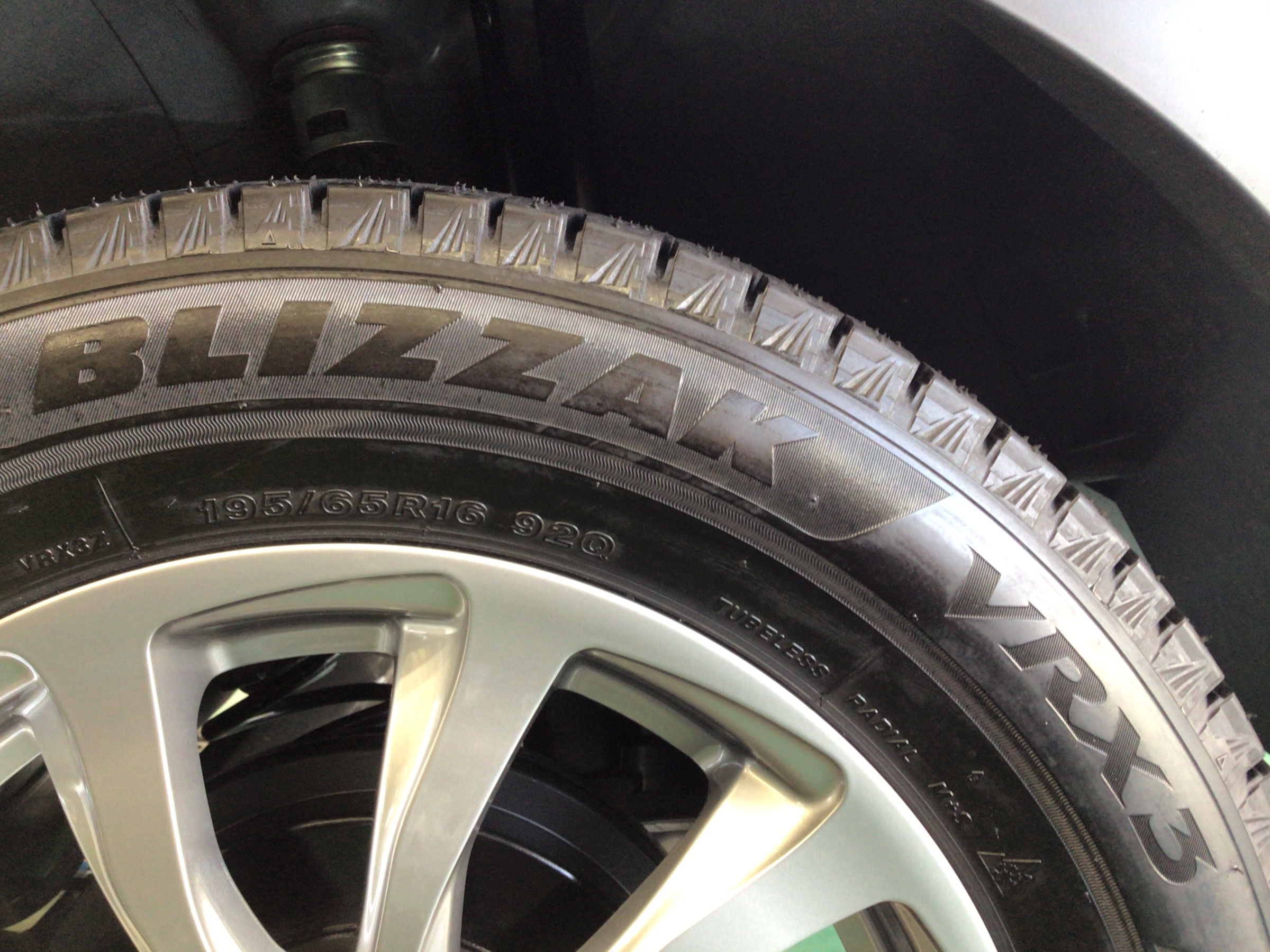 mmma120様用 送料込みライズハイブリッド　スタッドレスタイヤホイールセット mmma120様用 送料込みライズハイブリッド スタッドレスタイヤ