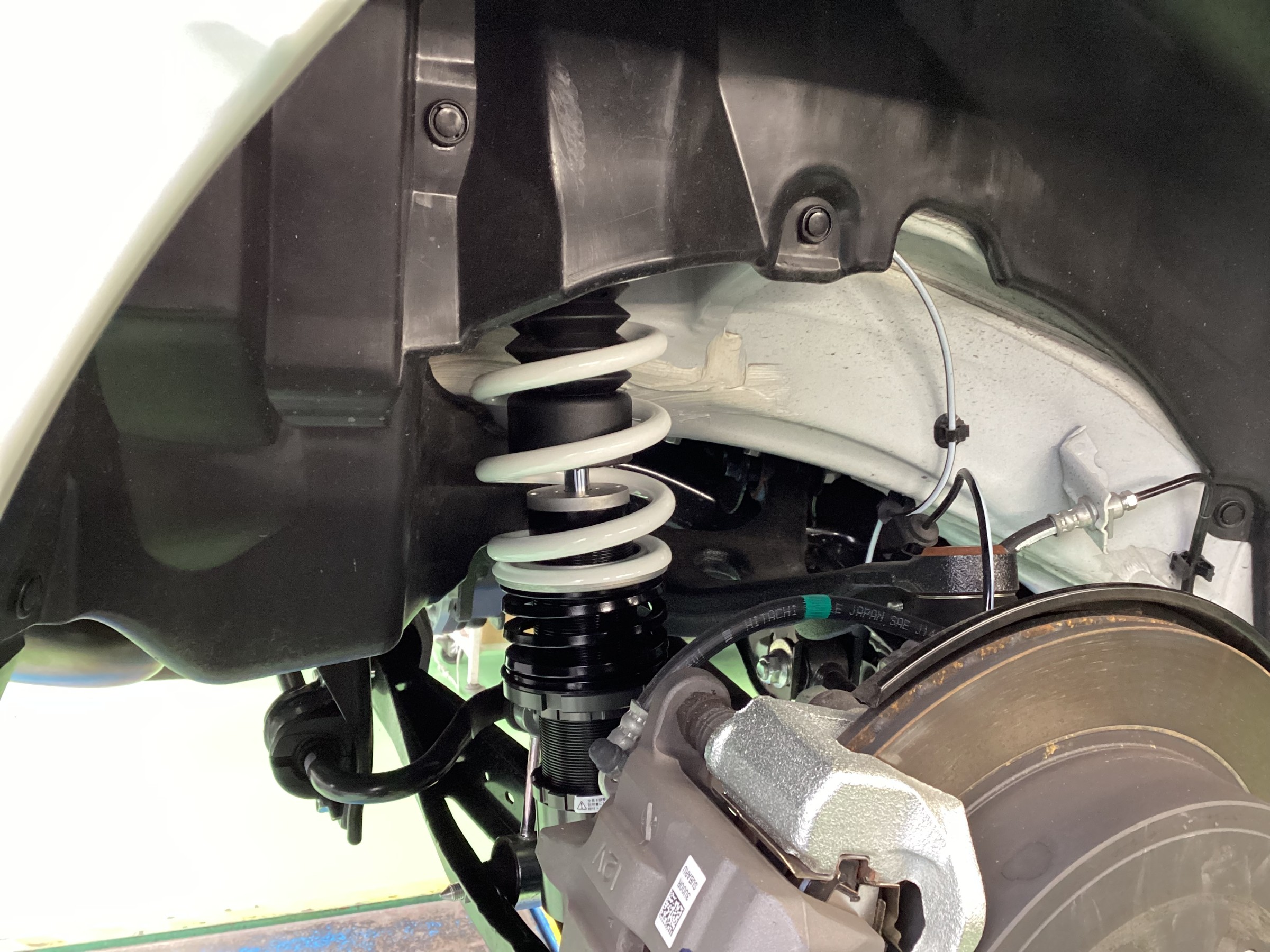 TOYOTA ZN8 GR86 X HKS HIPERMAX S 走り心地の追求へ！ | 店舗お