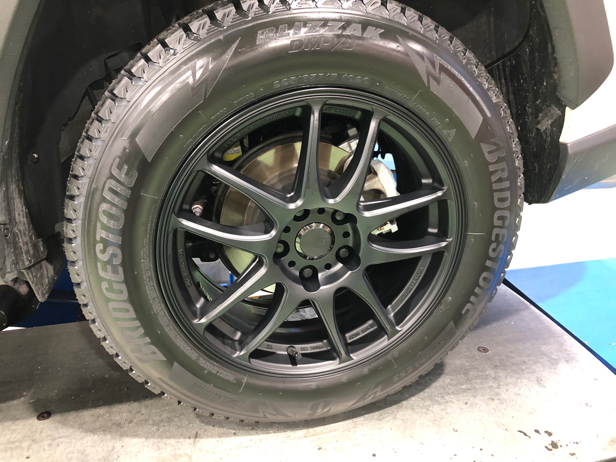 ワーク　エモーション17インチ WORK ホイール4本セット ワーク EMOTION エモーション ZR10 17