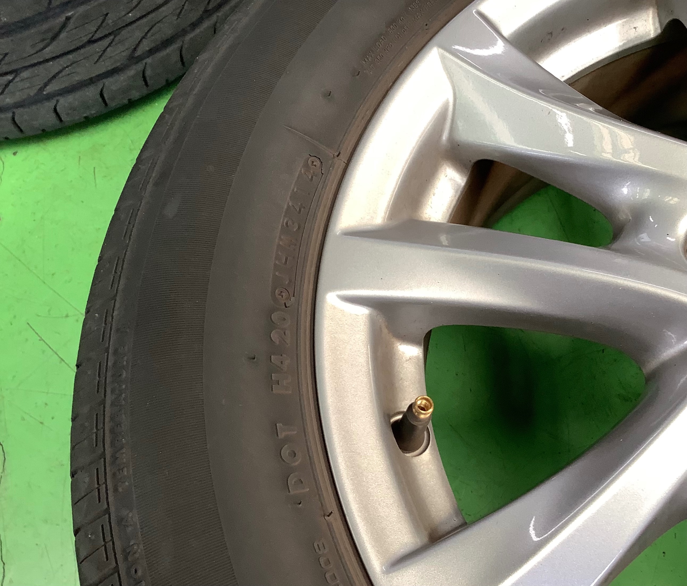 Đoàn Trọng Khoa様送料込 デイトナ　DT30　195/60R16 day-bk-van01-4h.jpg