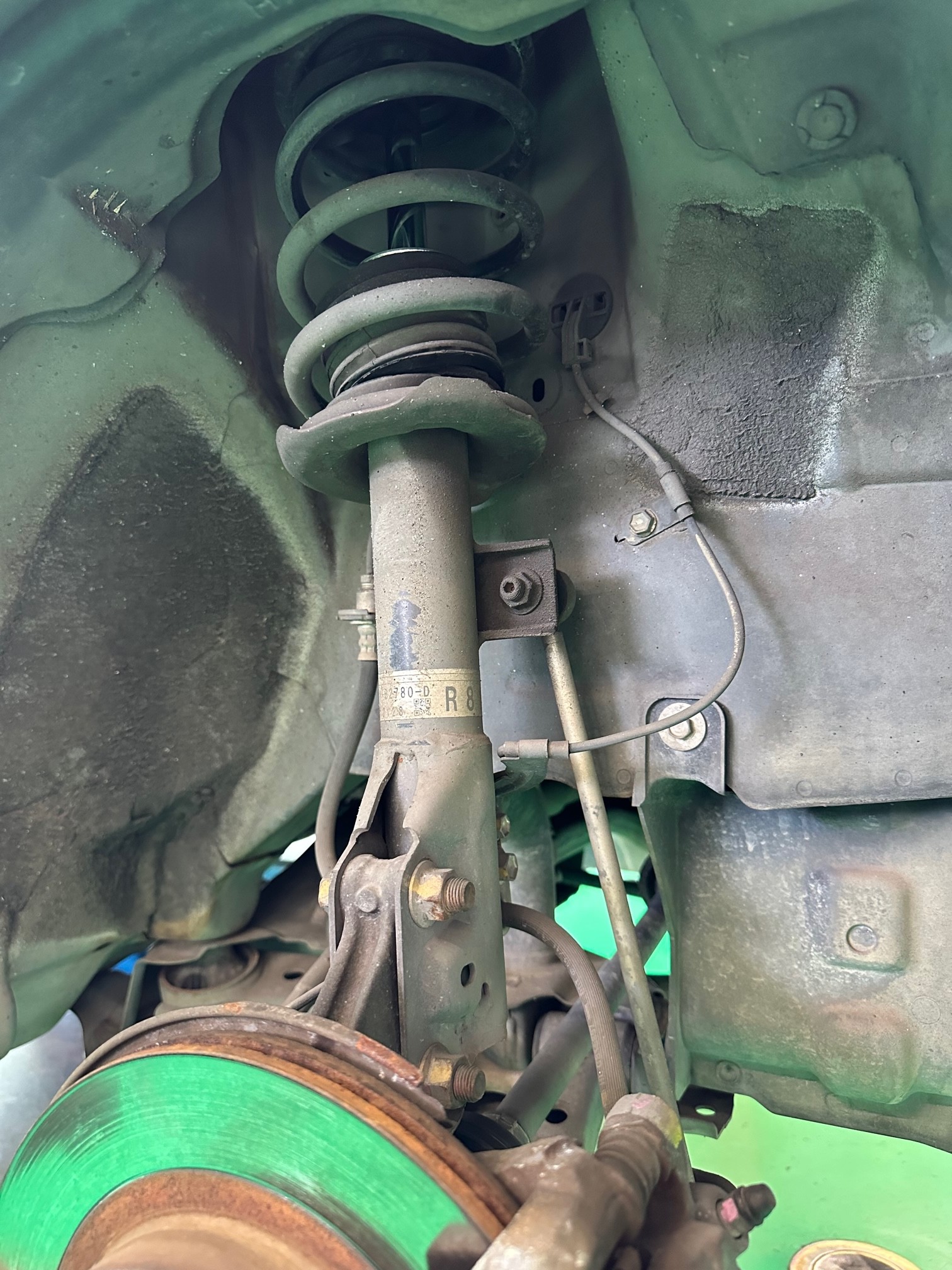 ダイハツ タント 足回りのリフレッシュ | 店舗おススメ情報 | タイヤ館