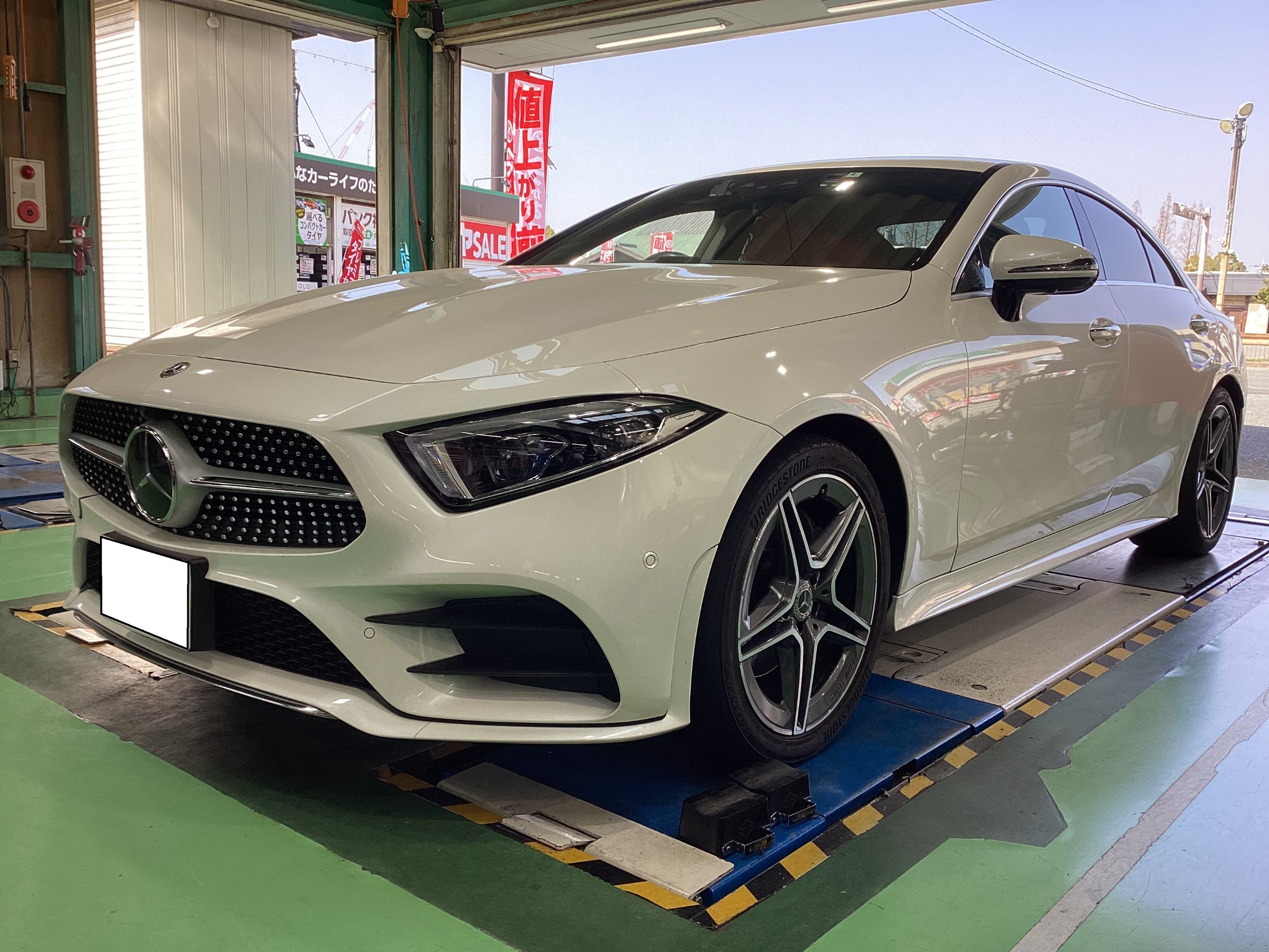 ブリヂストンのプレミアムタイヤを買うなら今！！「メルセデスベンツ
