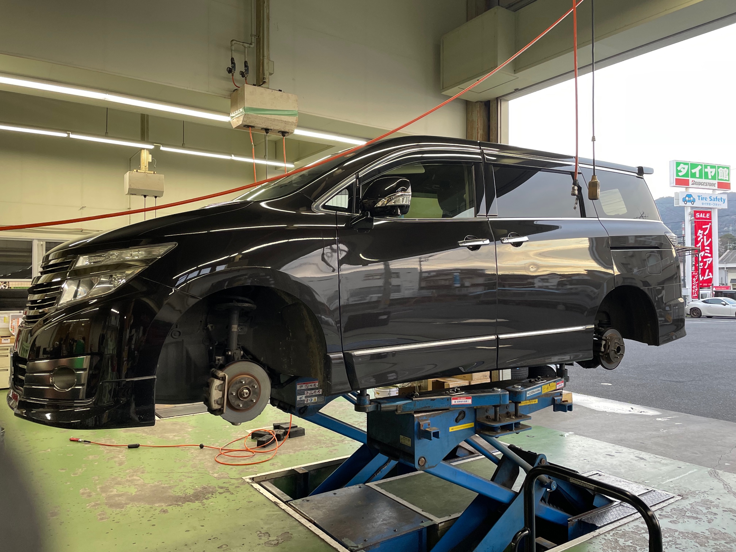 タイヤ外した画像