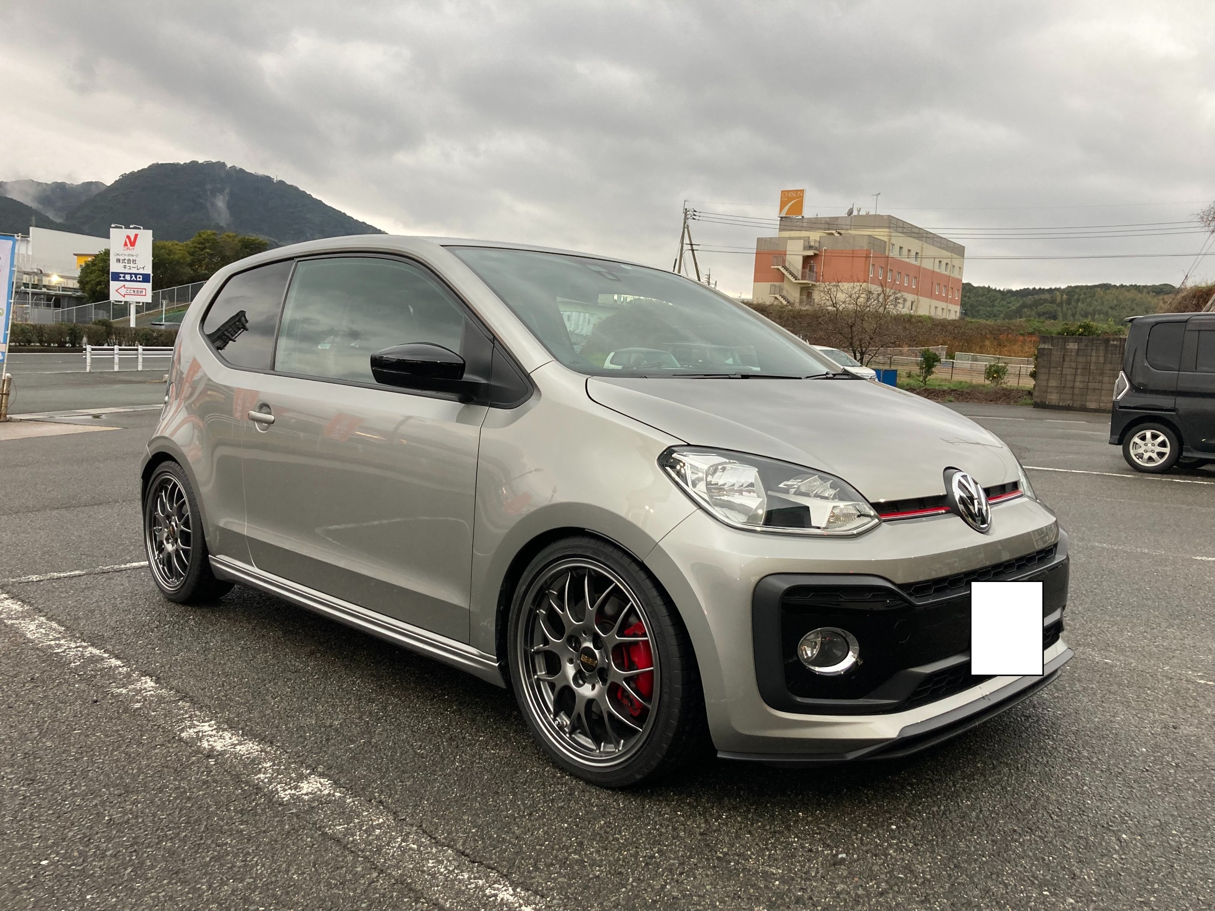 VW up！におすすめ ホイール交換 BBS RG-R | フォルクスワーゲン up