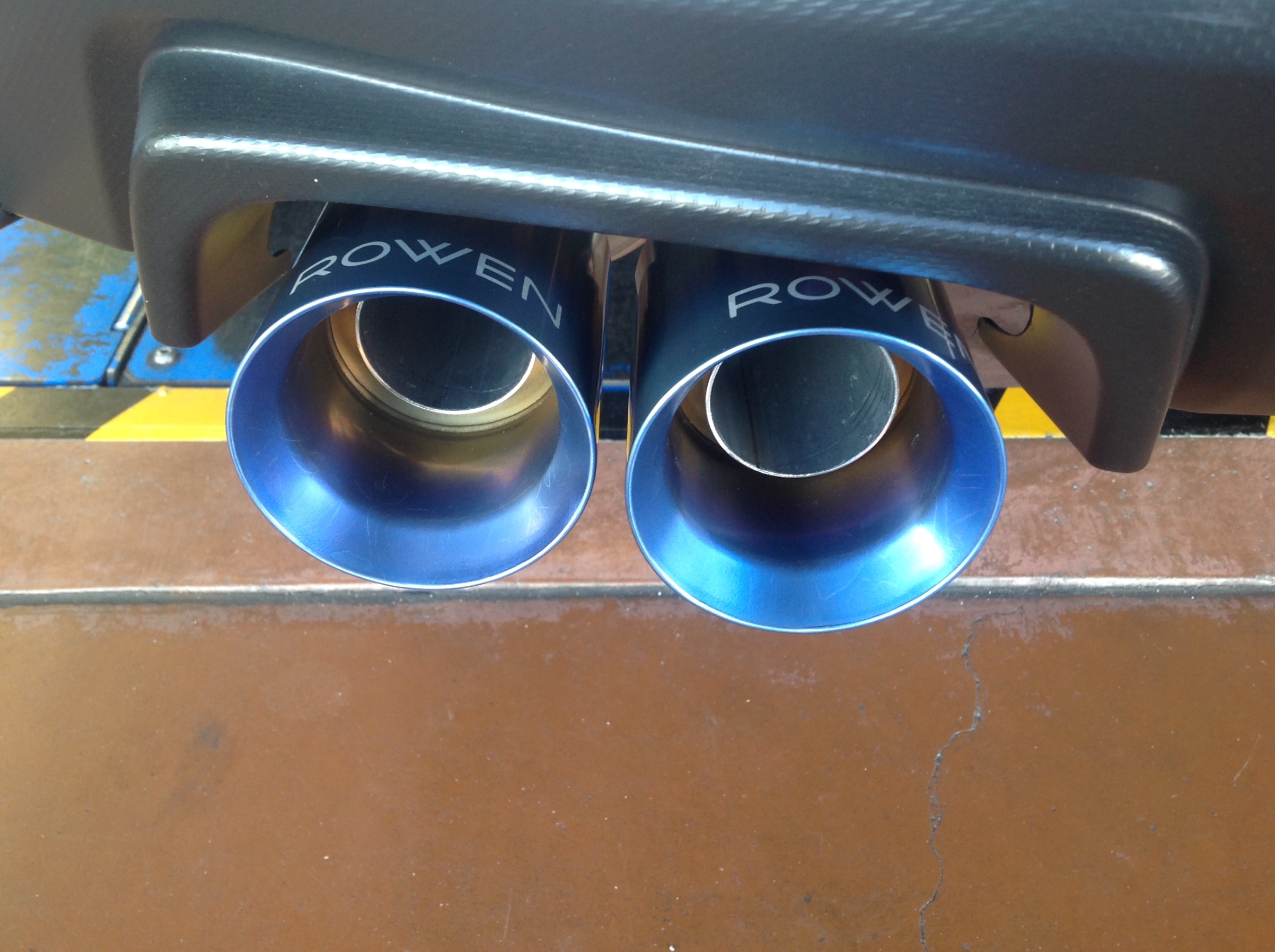 ロエン　マフラー roen お兄系 ロエン マフラー roen お兄系 PICK UP｜Rowen オフィシャルサイト