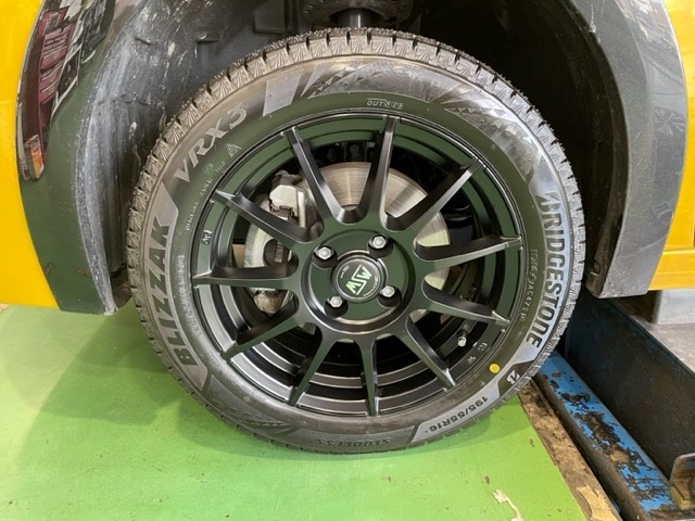 プジョー208などに！スタッドレス＆アルミSET185/65R15