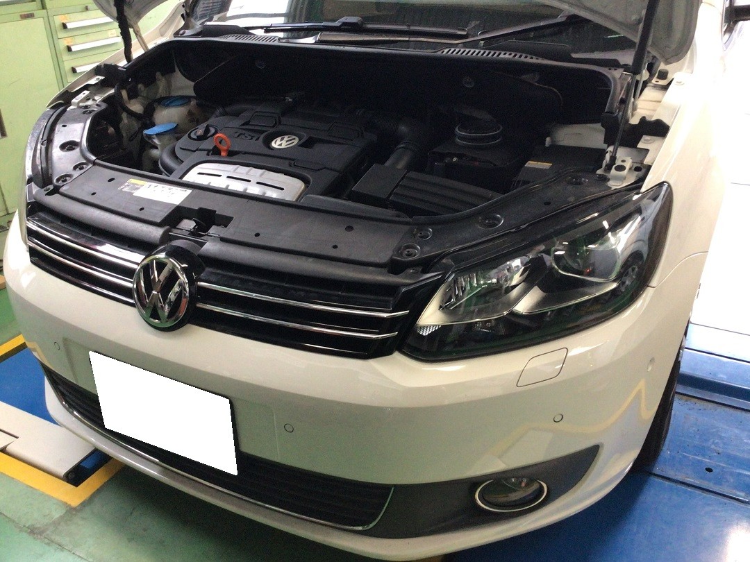 純正補修用 HIDバルブ交換できます！！フォルクスワーゲン ゴルフトゥーラン フォルクスワーゲン ゴルフ トゥーラン その他 サービス事例  タイヤ館 都筑インター 神奈川県のタイヤ、カー用品ショップ タイヤからはじまる、トータルカーメンテナンス タイヤ館グループ