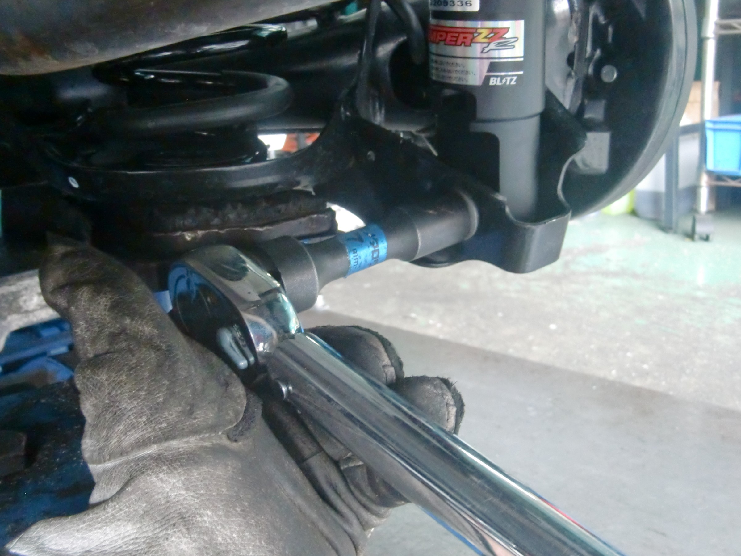 MH55S型ワゴンRスティングレー、車高調サスペンションのお MH55S型ワゴンRスティングレー、車高調サスペンションのお