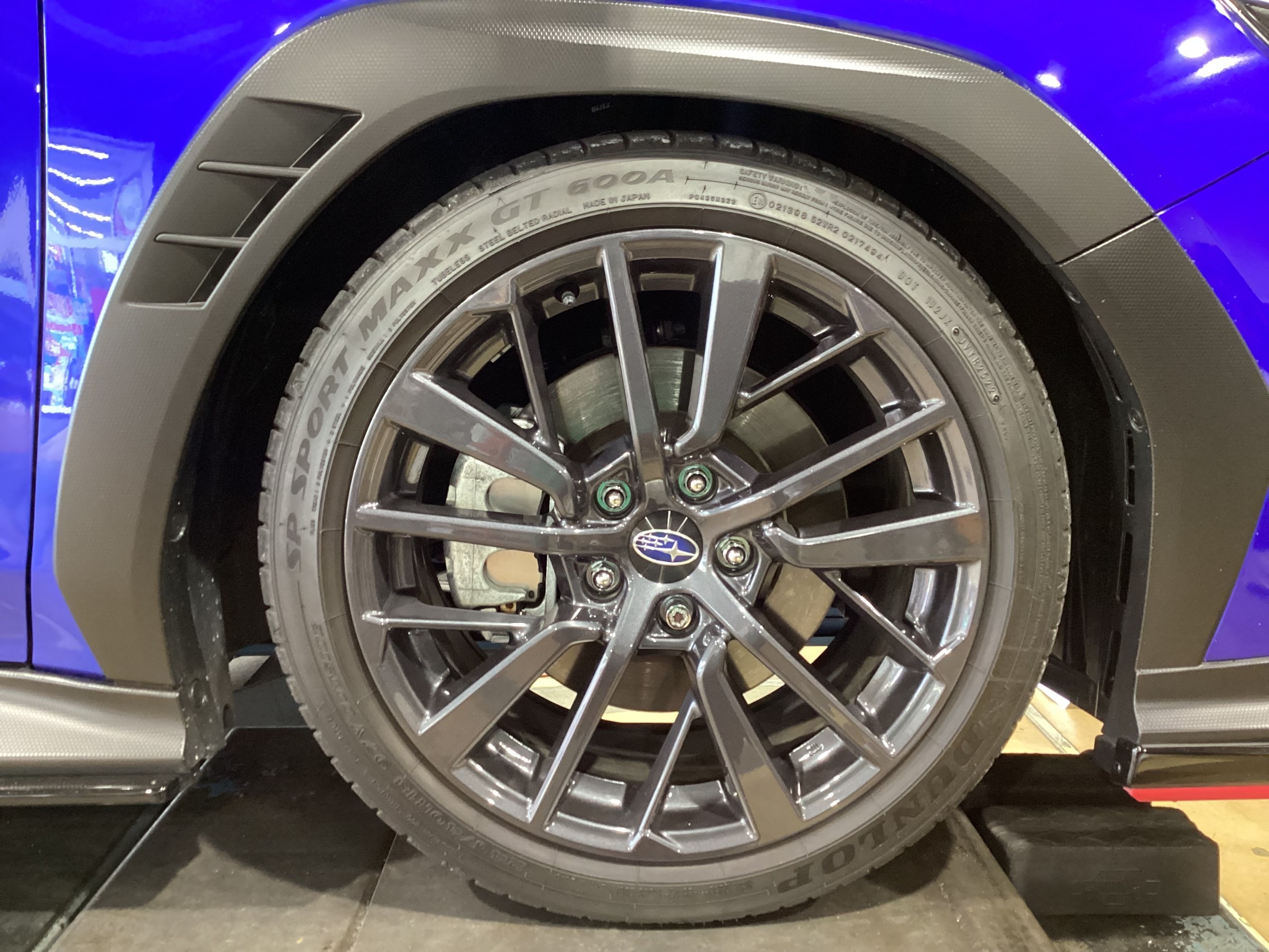 タイヤ・ホイール s4 新品】スバル WRX S4 純正 ホイールタイヤ 4本 スタッドレス