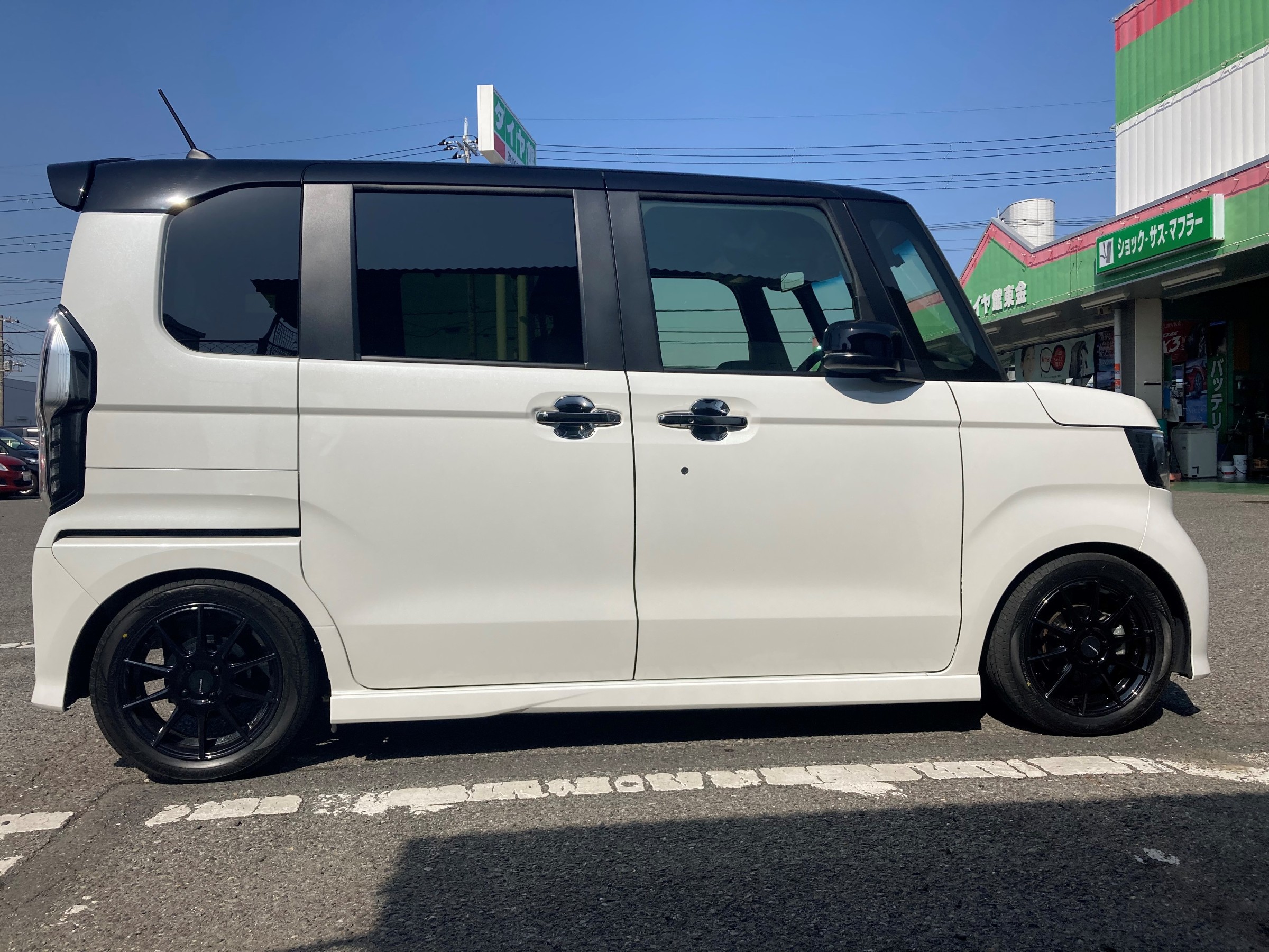 N-BOX 車高調 タイヤホイールセット お取付け! | 店舗おススメ N-BOX 車高調 タイヤホイールセット お取付け! | 店舗おススメ