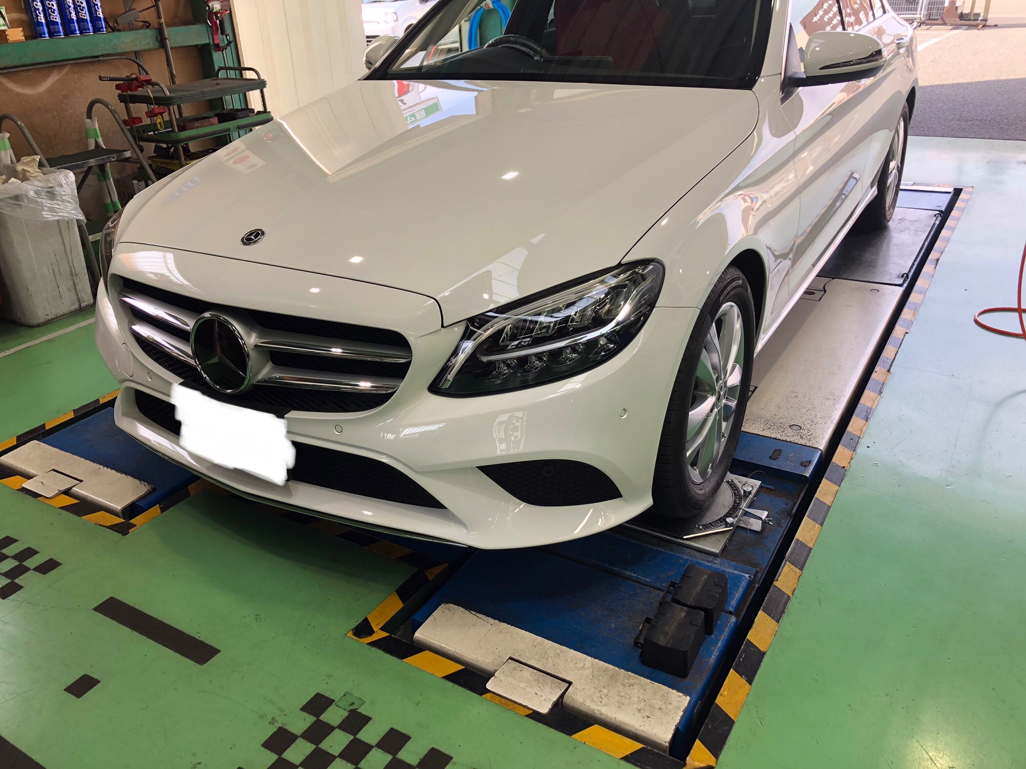 メルセデスベンツ W205にBBS RG-R DBカラー18インチ取り付け