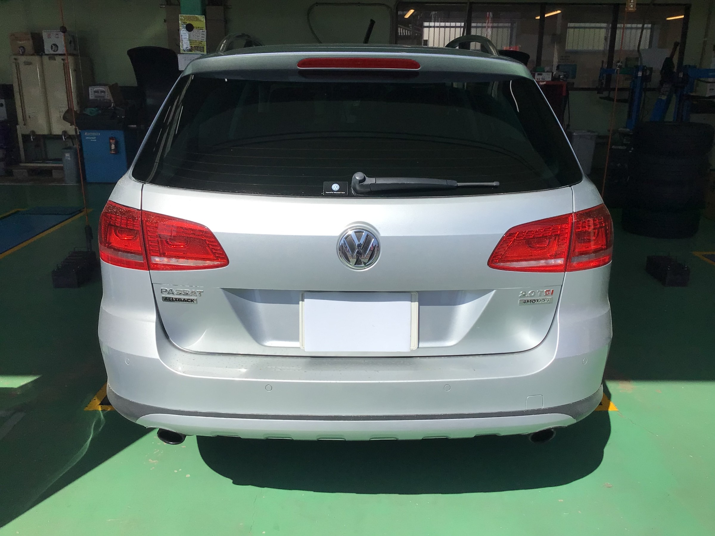 VW　パサート　オールバック　レグノGRVⅡ交換　タイヤ館廿日市